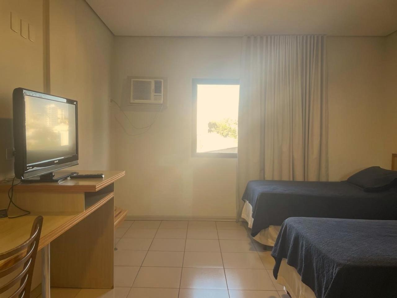 Standard Twin Room photo 2