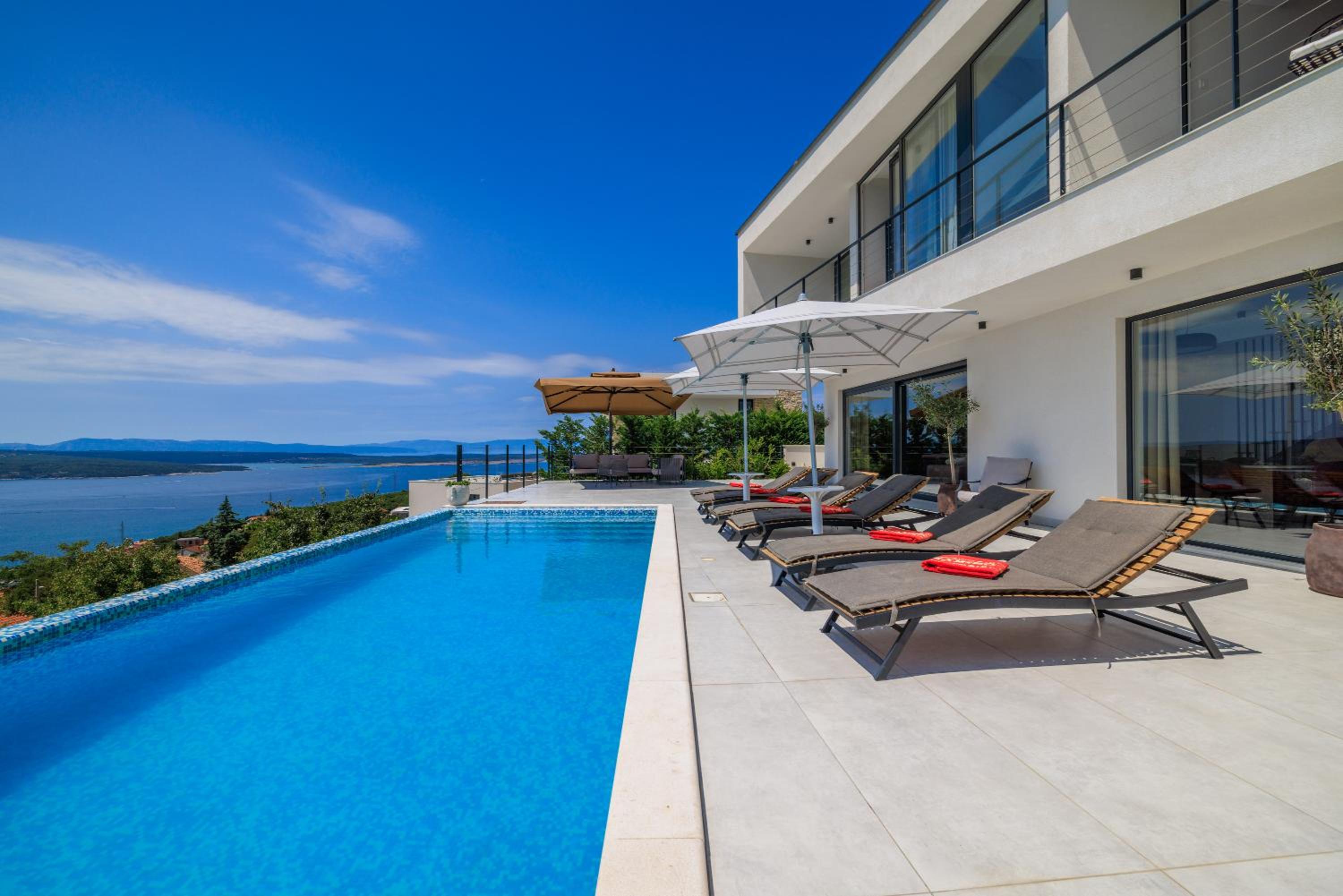 Villa With Sea View photo 3