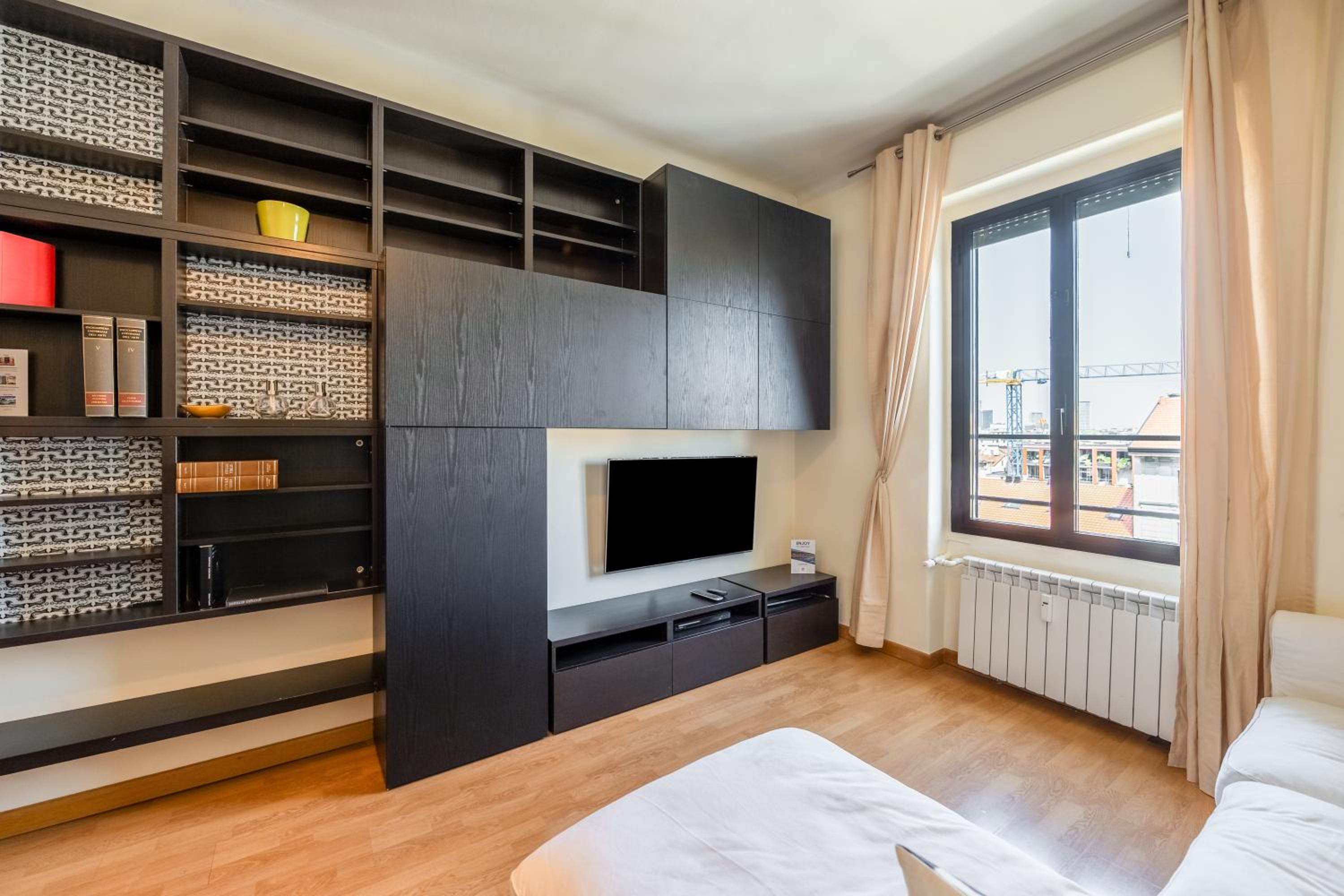 Two-Bedroom Apartment with City View