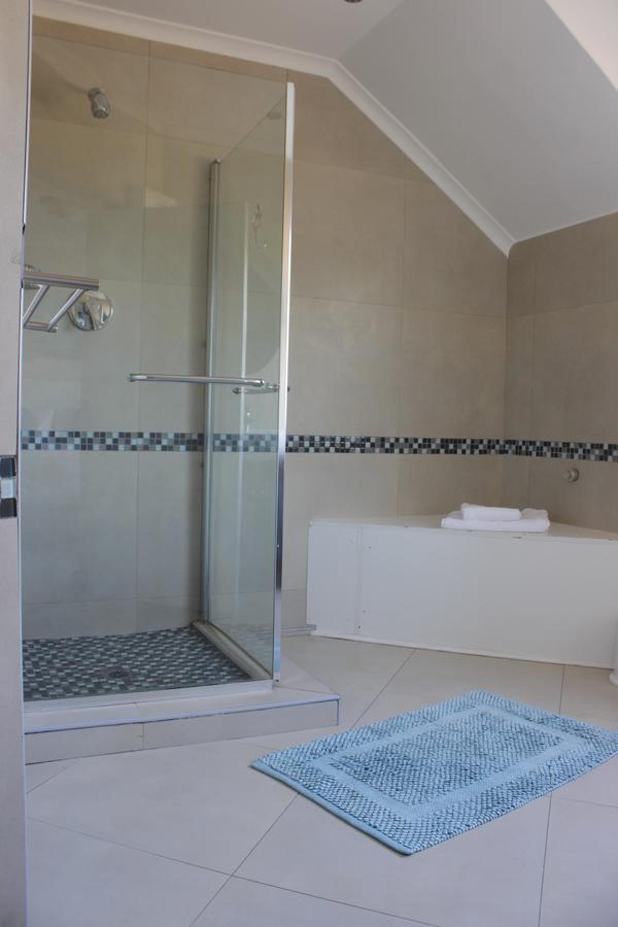 Deluxe Room - Photo 4
