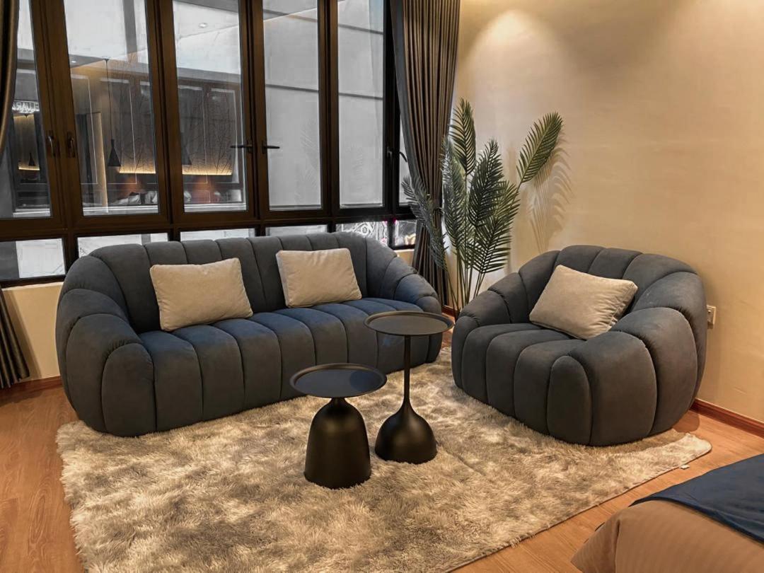 Queen Suite - Photo 1