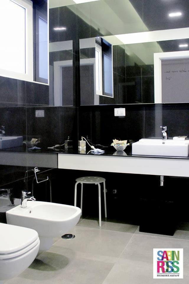 Double Room with Balcony photo 2