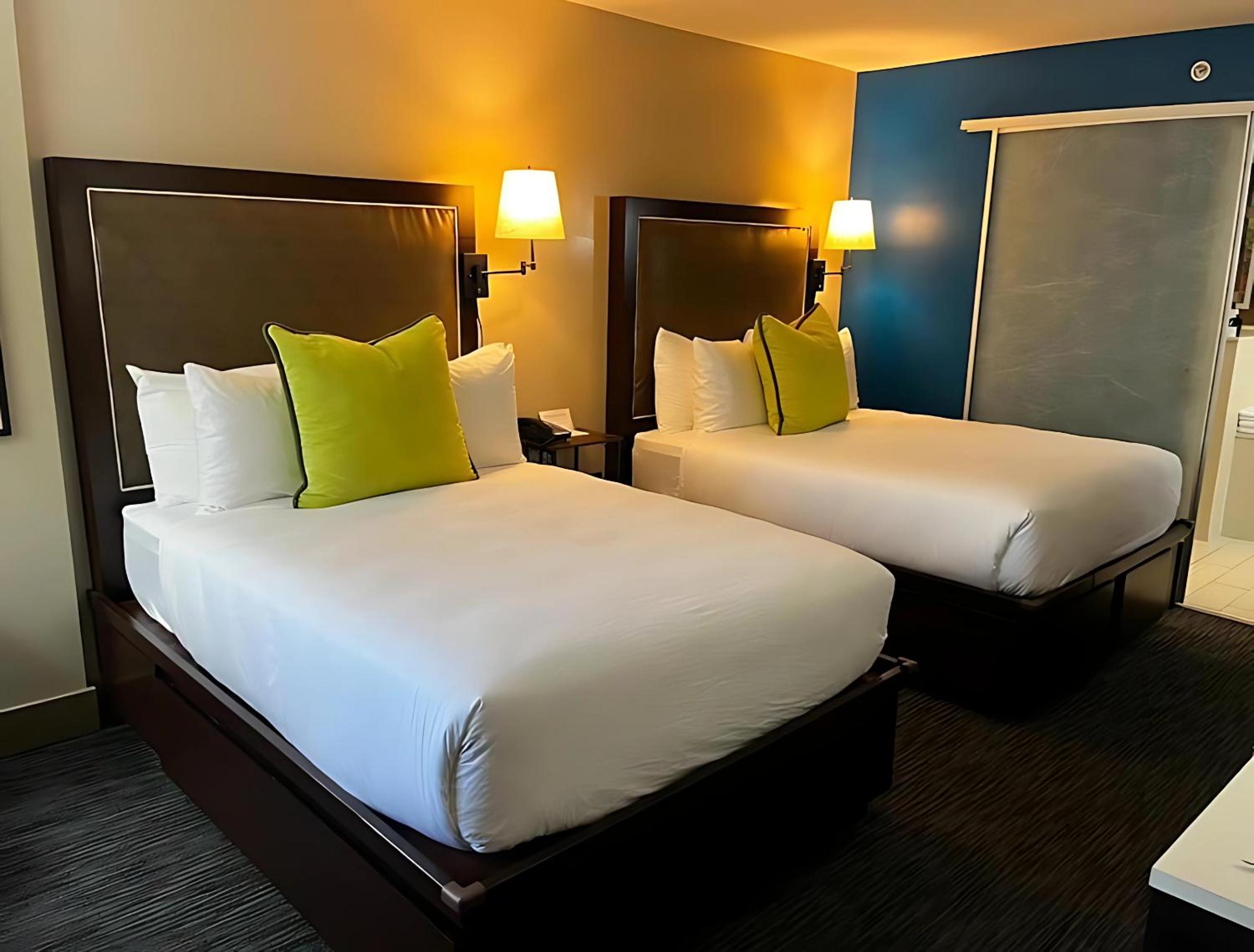 Double Room - Photo 2