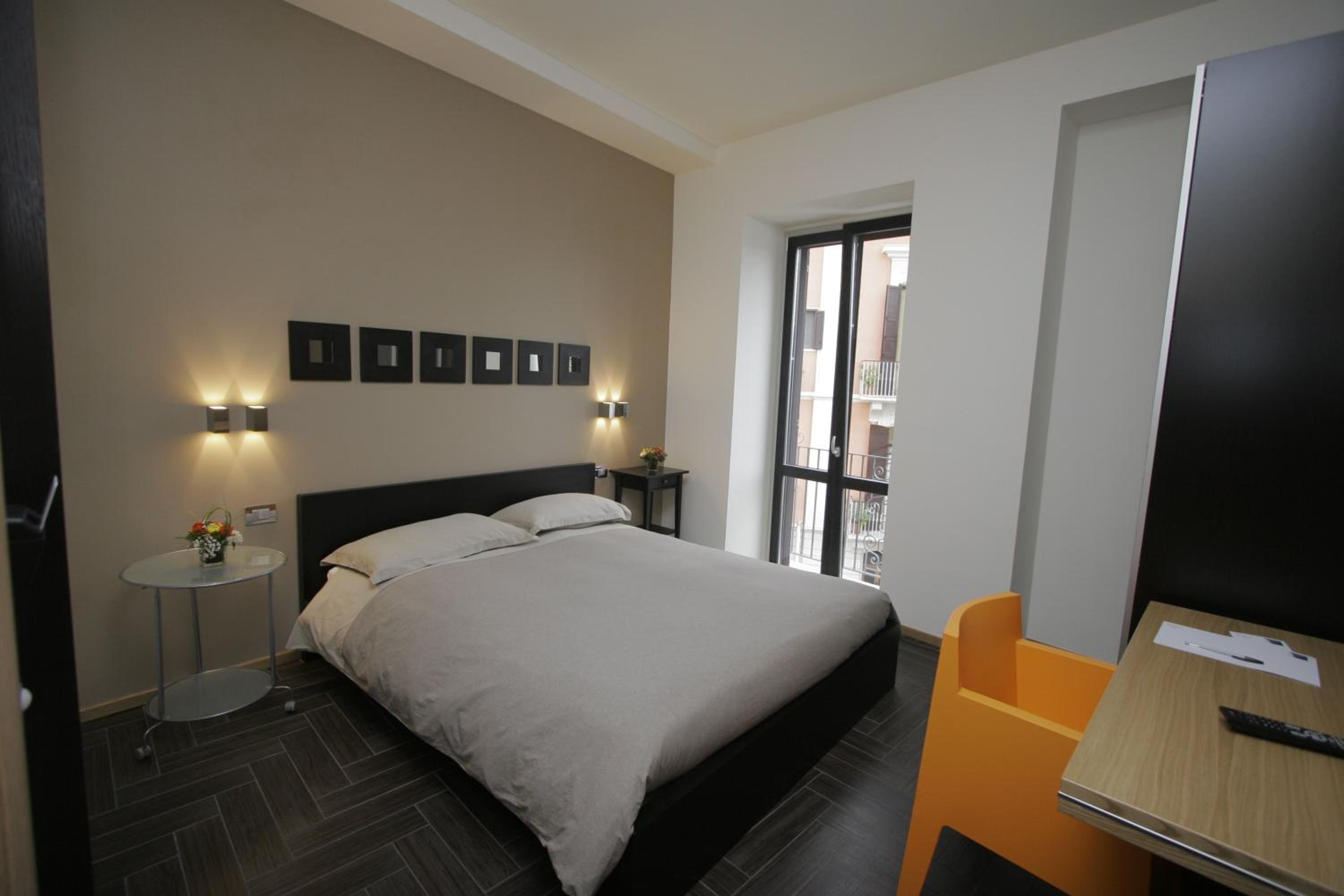 Deluxe Double or Twin Room with Balcony photo 1