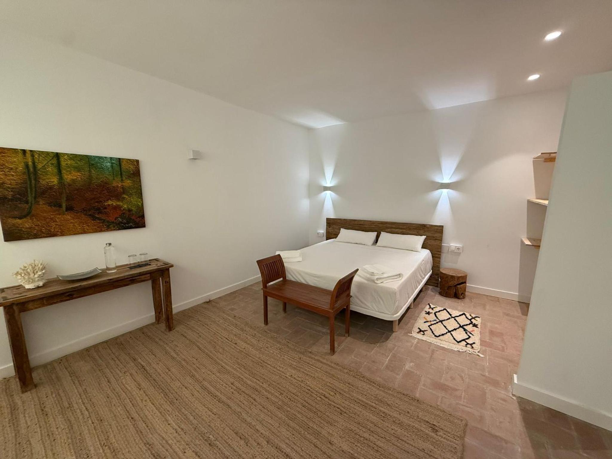 Deluxe Double Room with Shower