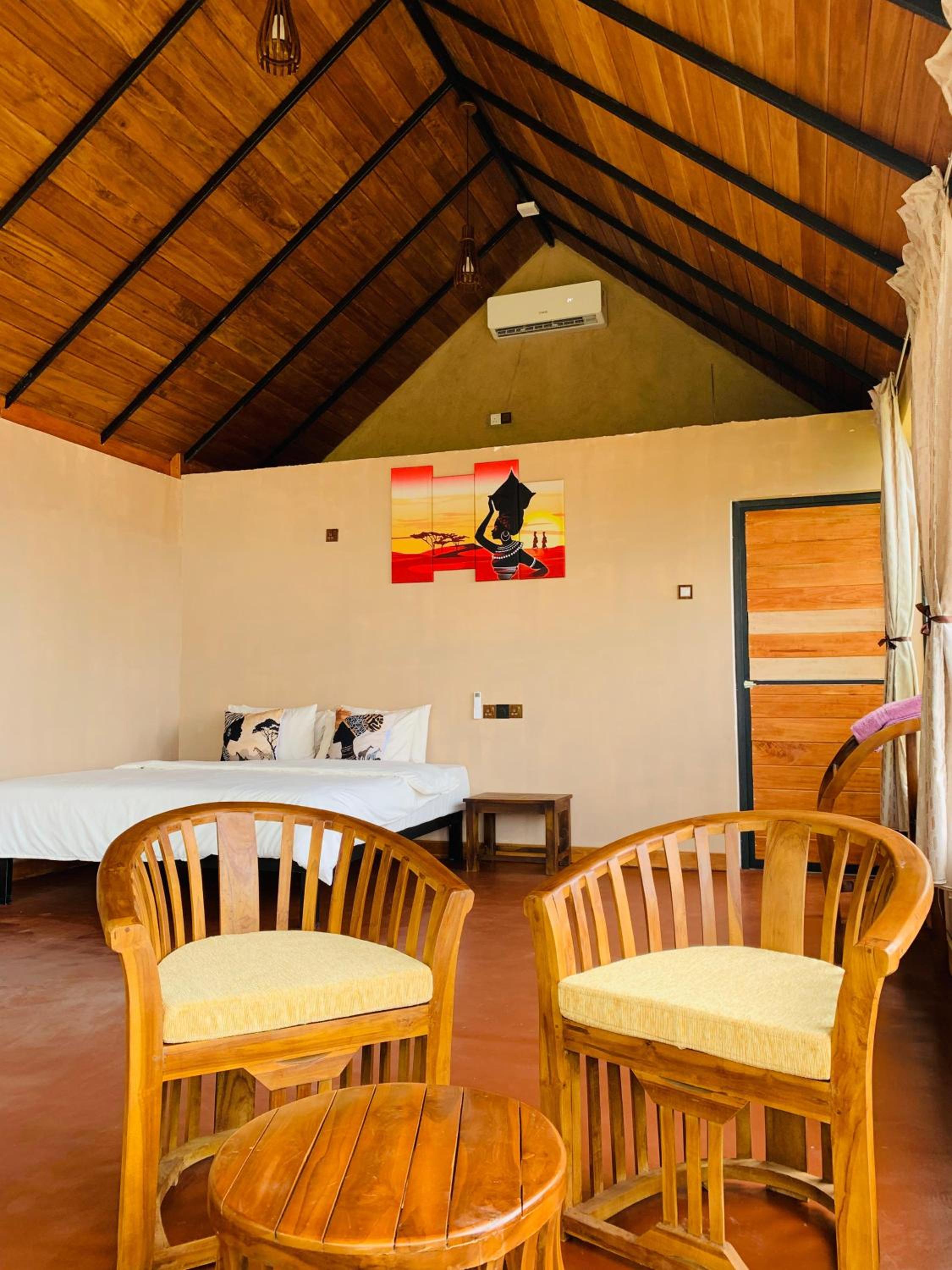 Deluxe Double or Twin Room with Balcony photo 1