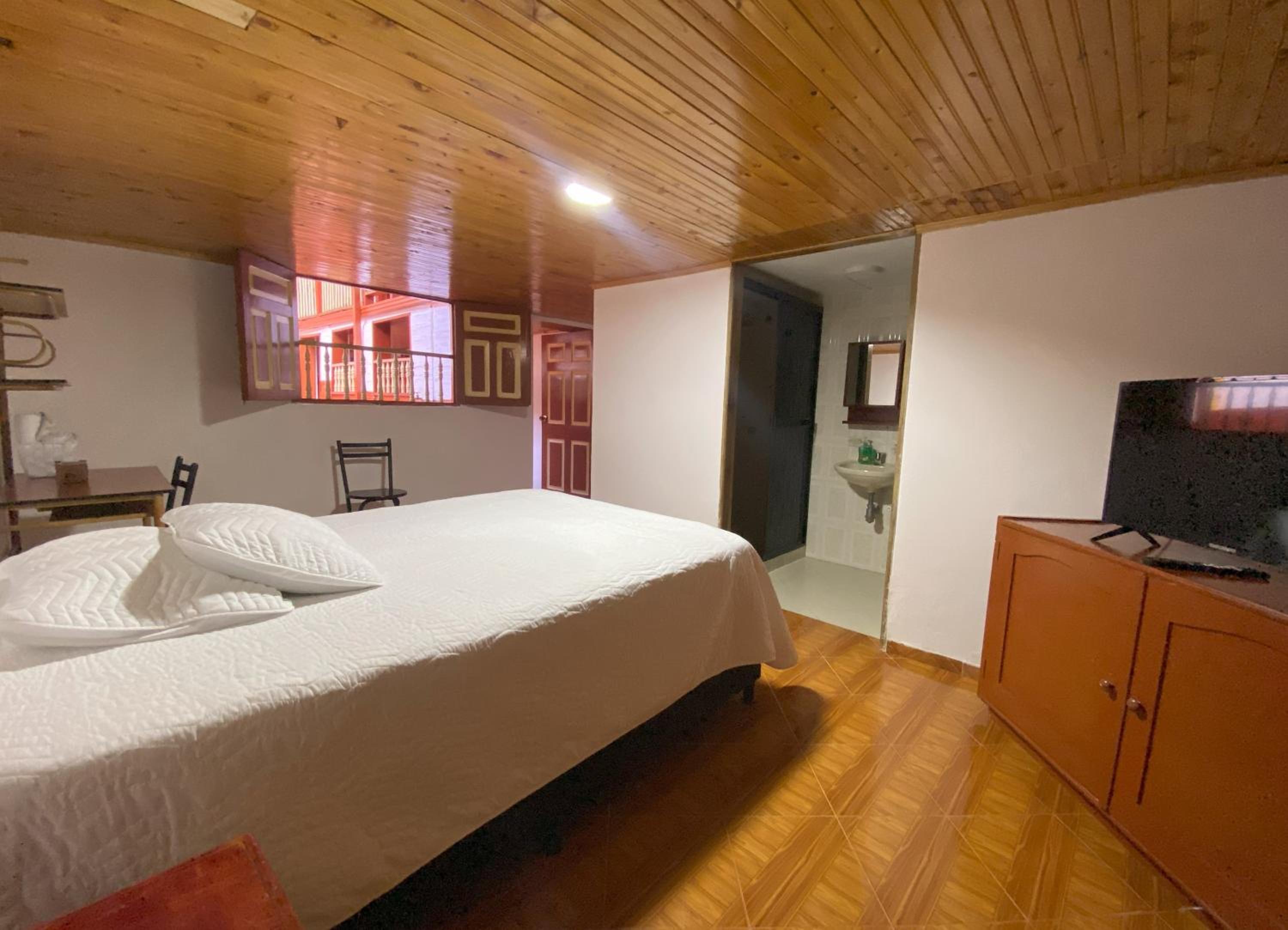 Family Double Room photo 2