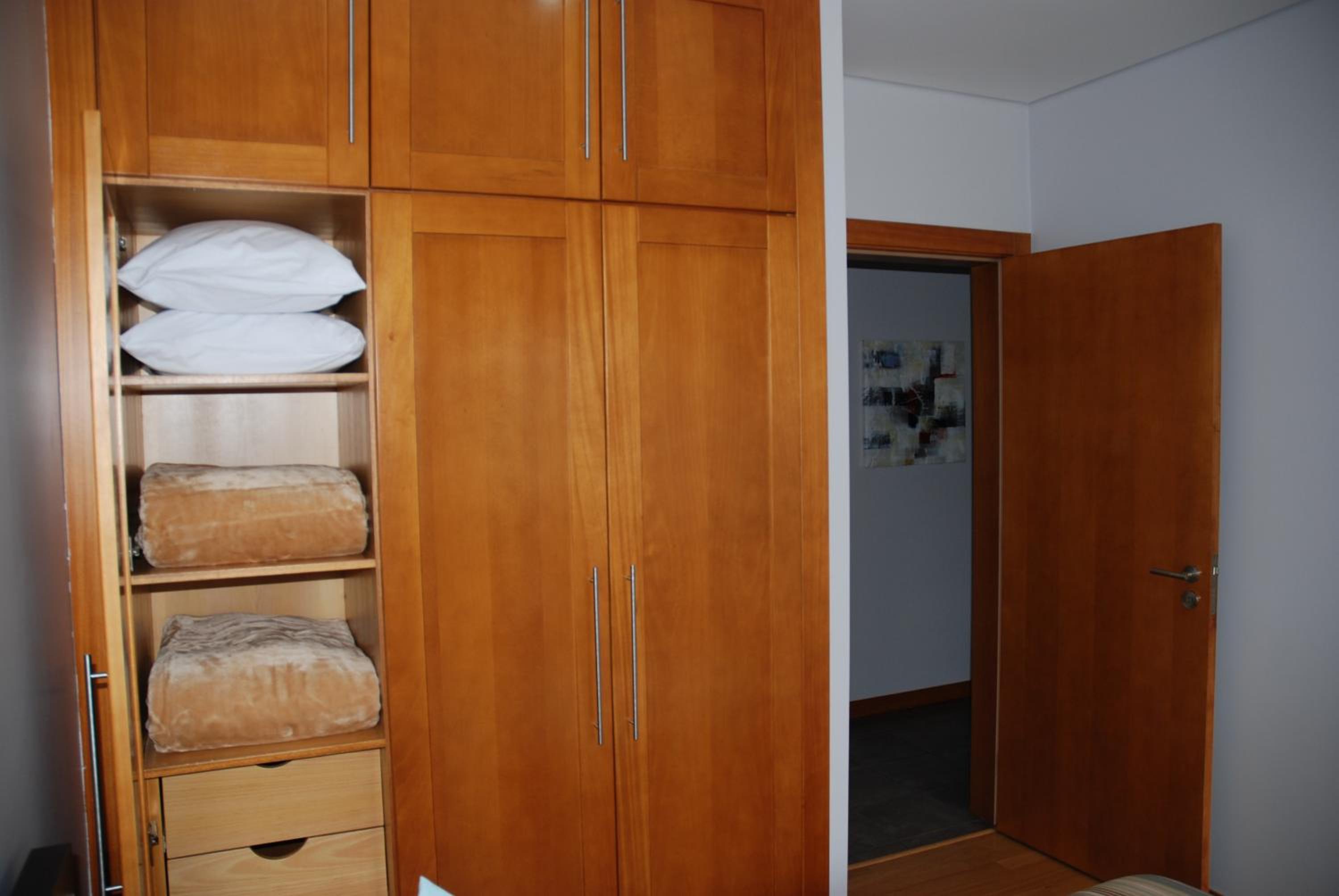 Three-Bedroom Apartment photo 3
