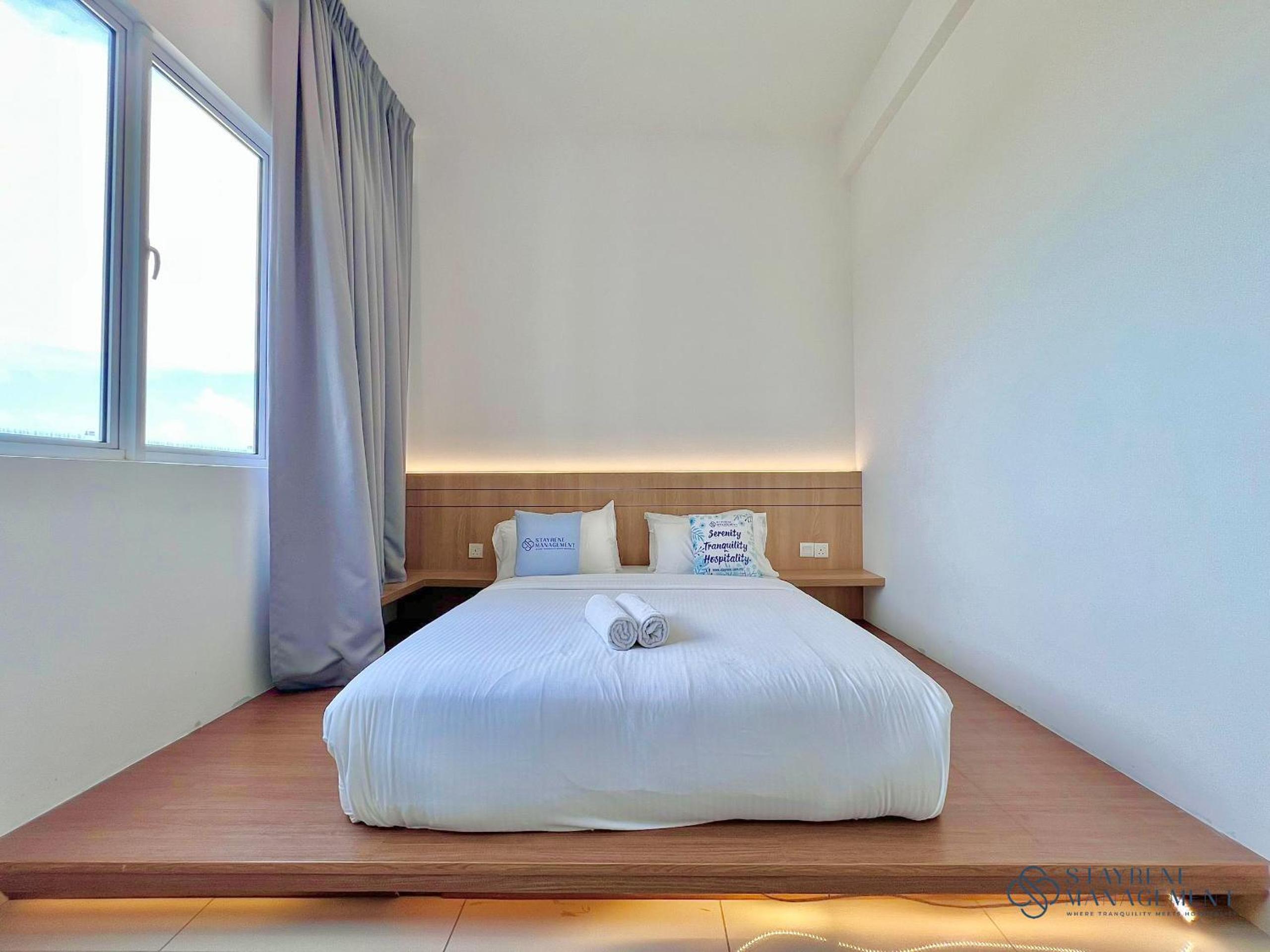 Two-Bedroom Standard Apartment photo 2
