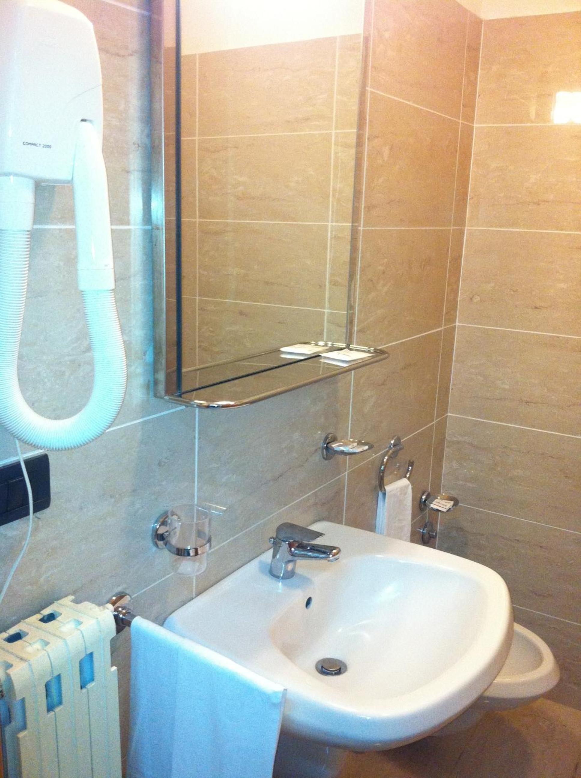 Quadruple Room photo 2