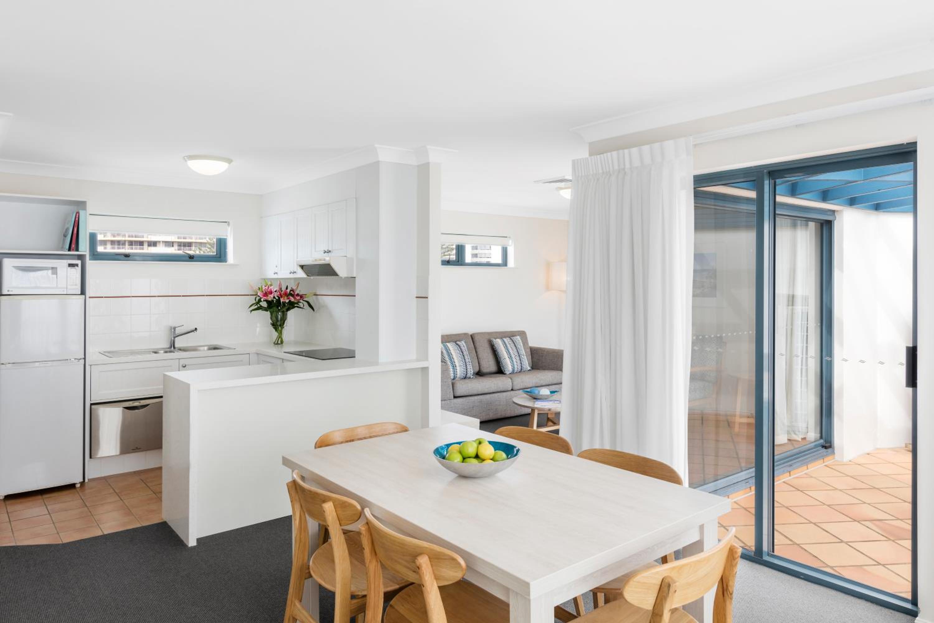 Two-Bedroom Apartment - Photo 3