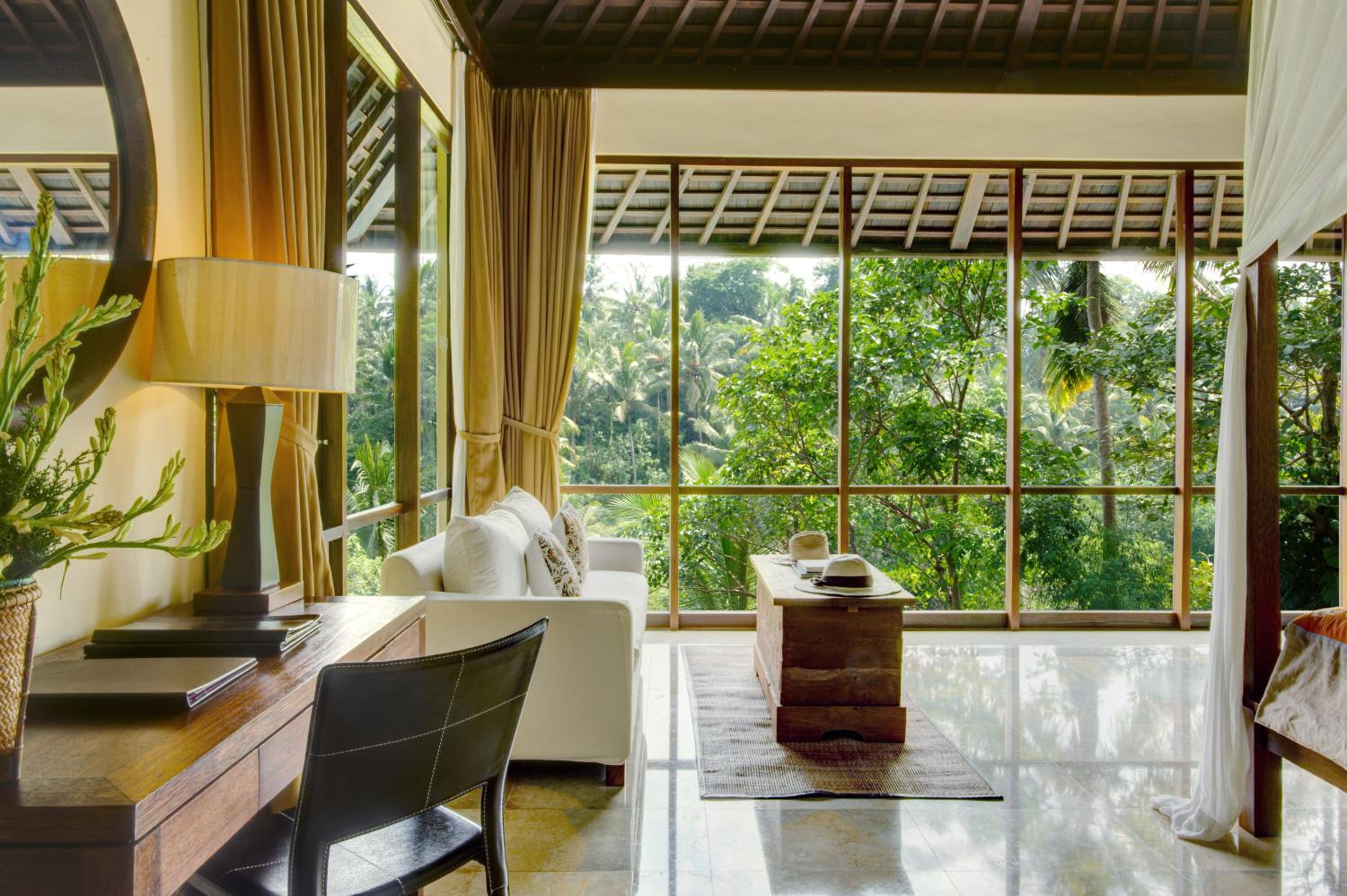 Family Pool Villa