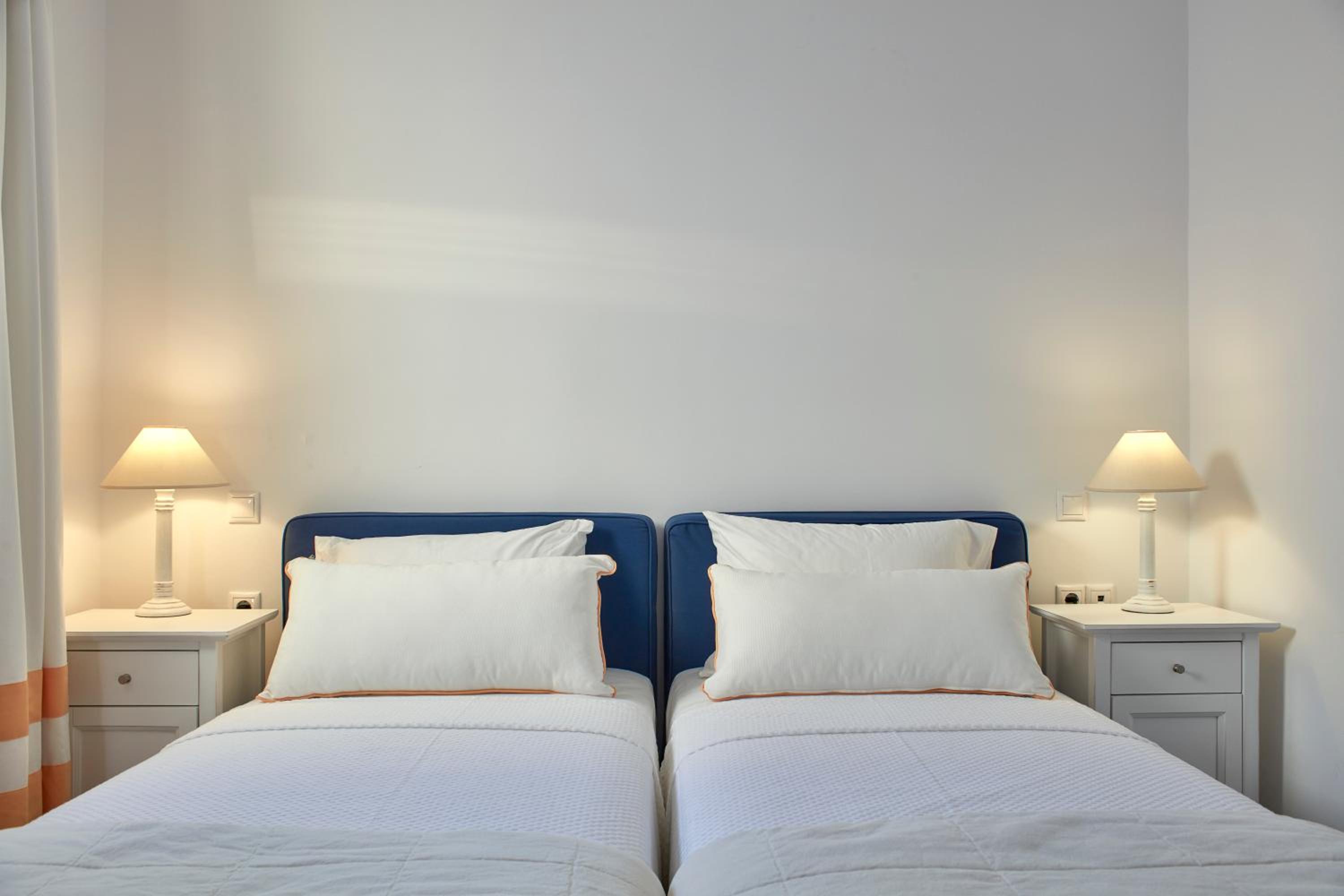 Archipelagos Suite Sea View with Outdoor Jetted Tub - Photo 4