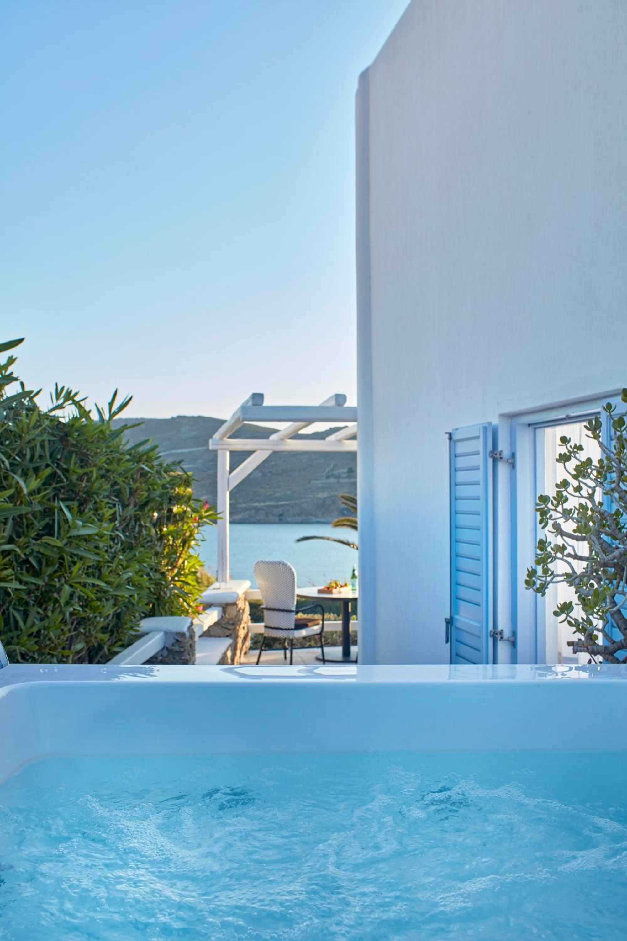 Archipelagos Suite Sea View with Outdoor Jetted Tub - Photo 5
