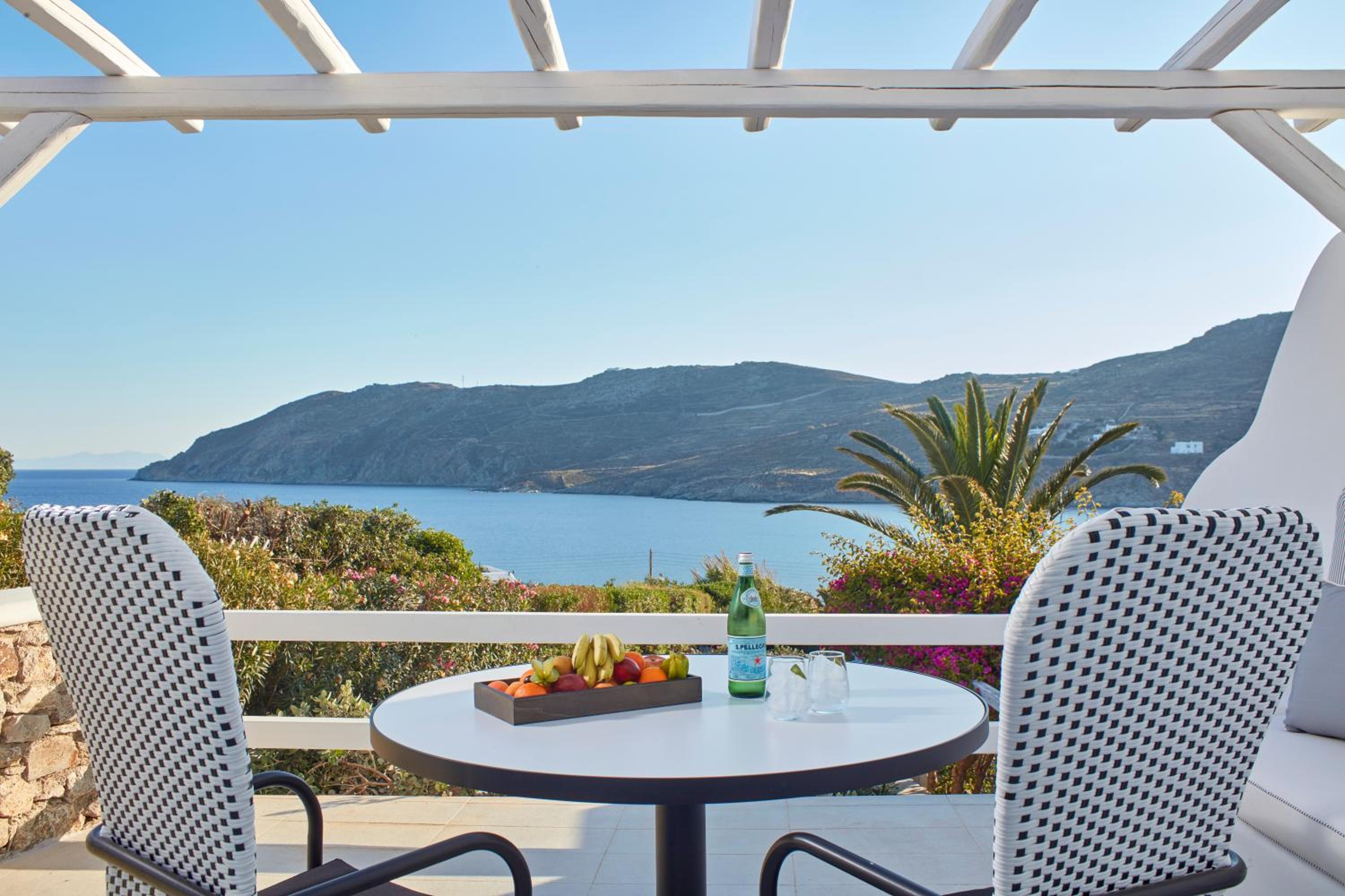 Archipelagos Suite Sea View with Outdoor Jetted Tub - Photo 6