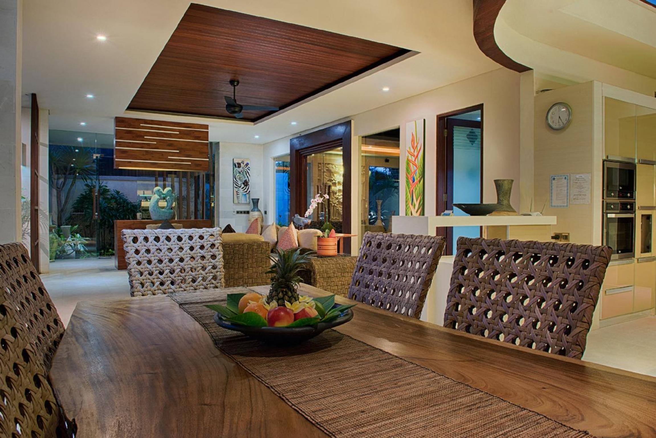 Deluxe Two-Bedroom Villa with Private Pool - Photo 9