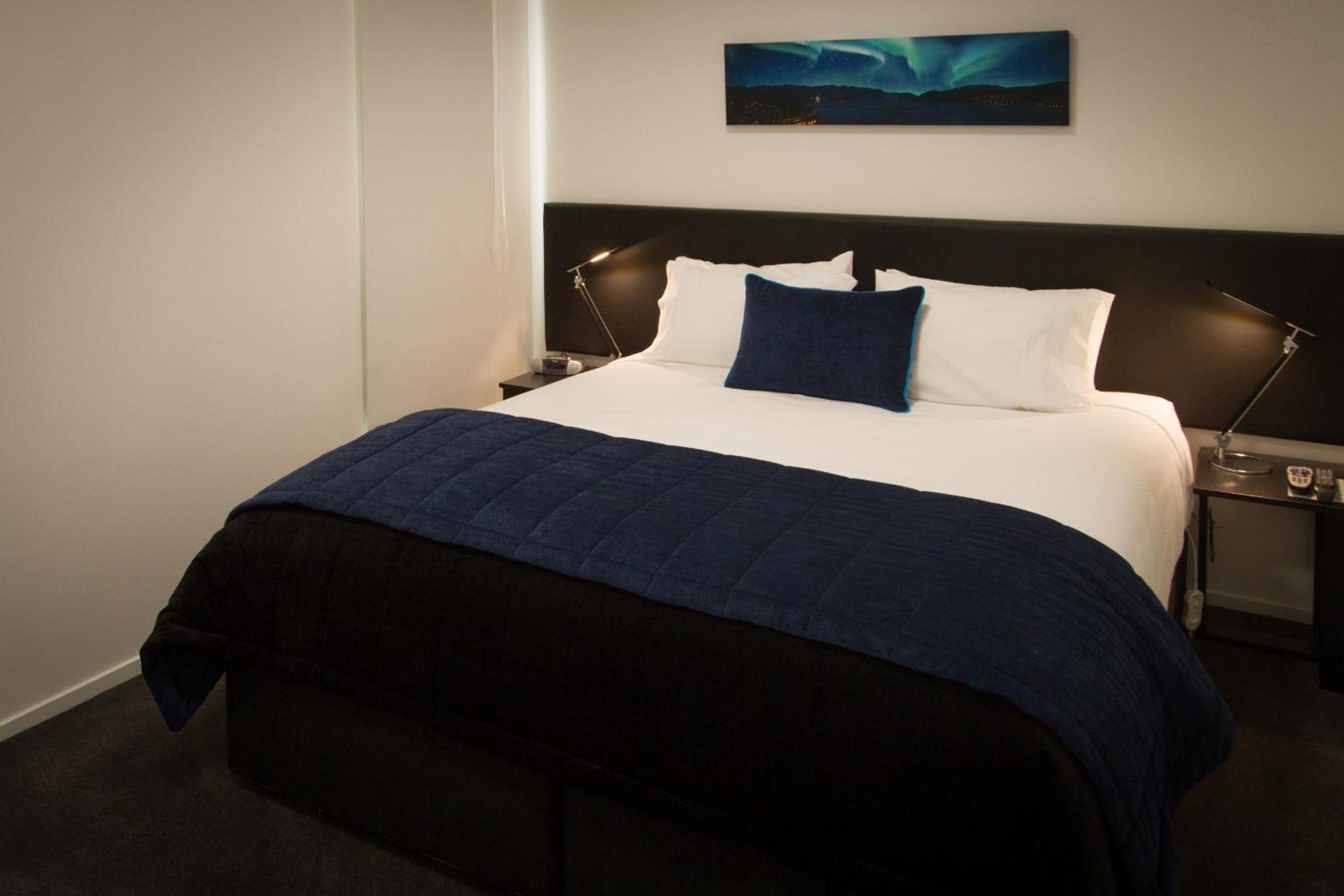 Two-Bedroom Apartment - Photo 7