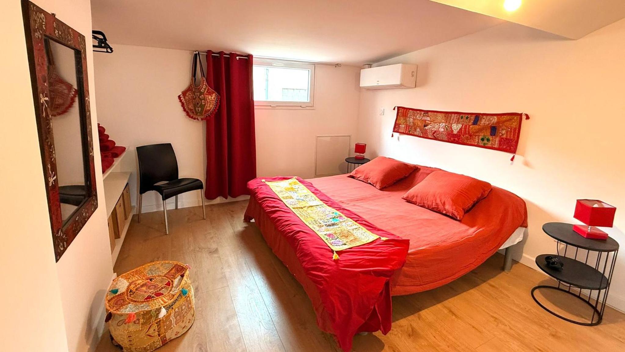 Two-Bedroom Apartment photo 2