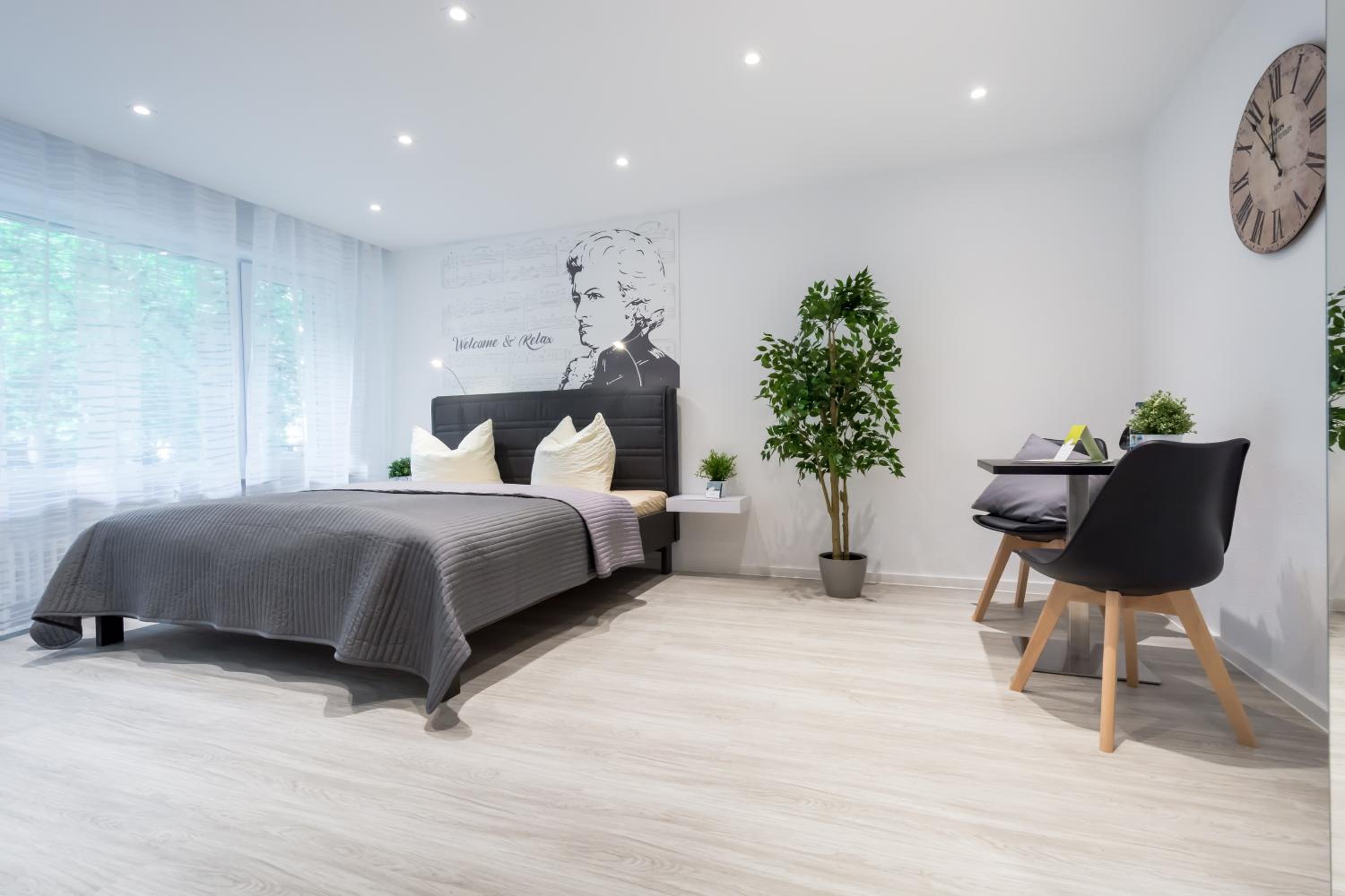 Studio Apartment