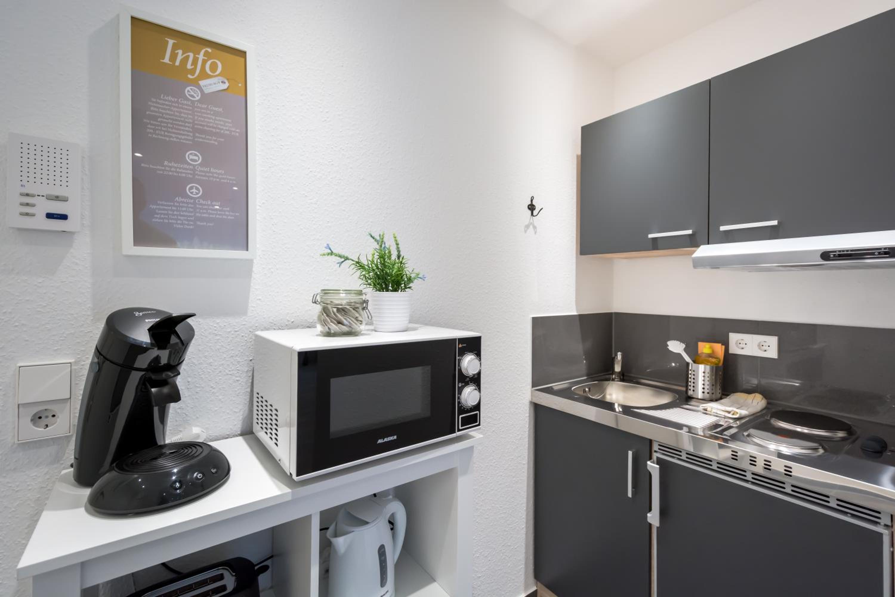 Studio Apartment