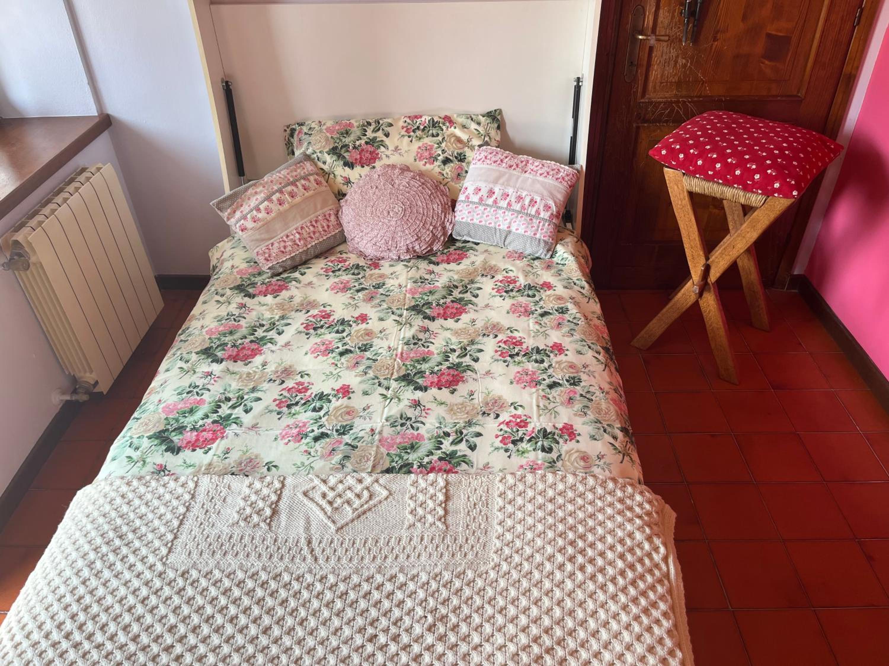 Single Room with Private Bathroom photo 1