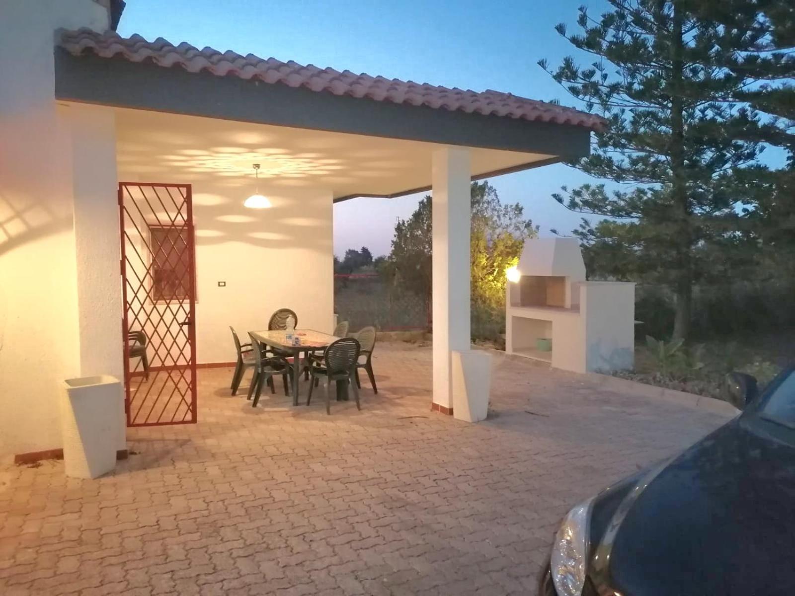 Three-Bedroom Vacation Home  photo 2