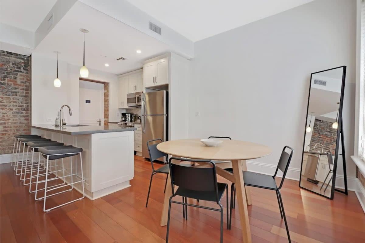 Five-Bedroom Apartment