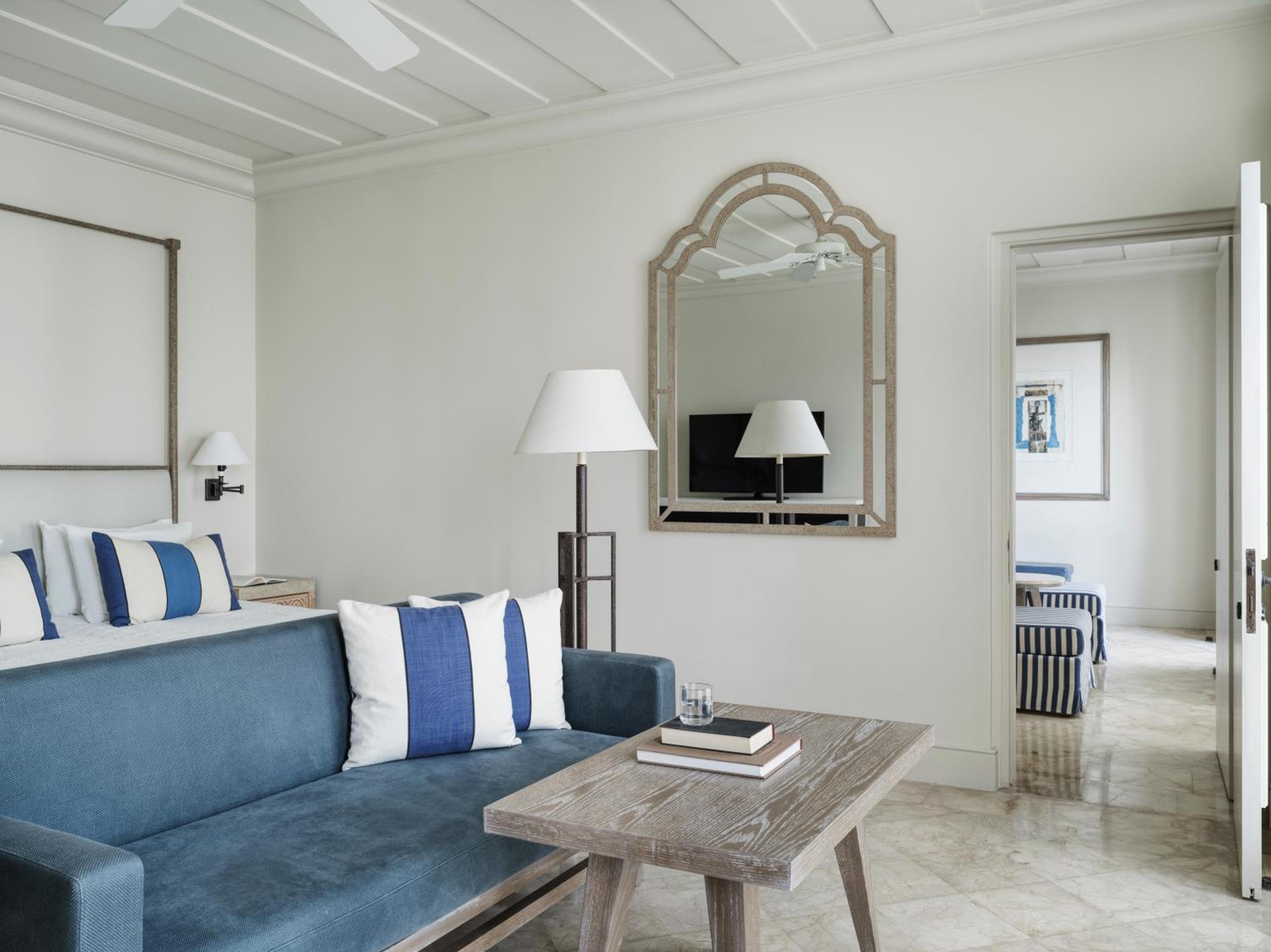 Interconnecting Junior Suite with Pool & Garden Studio with Sea View