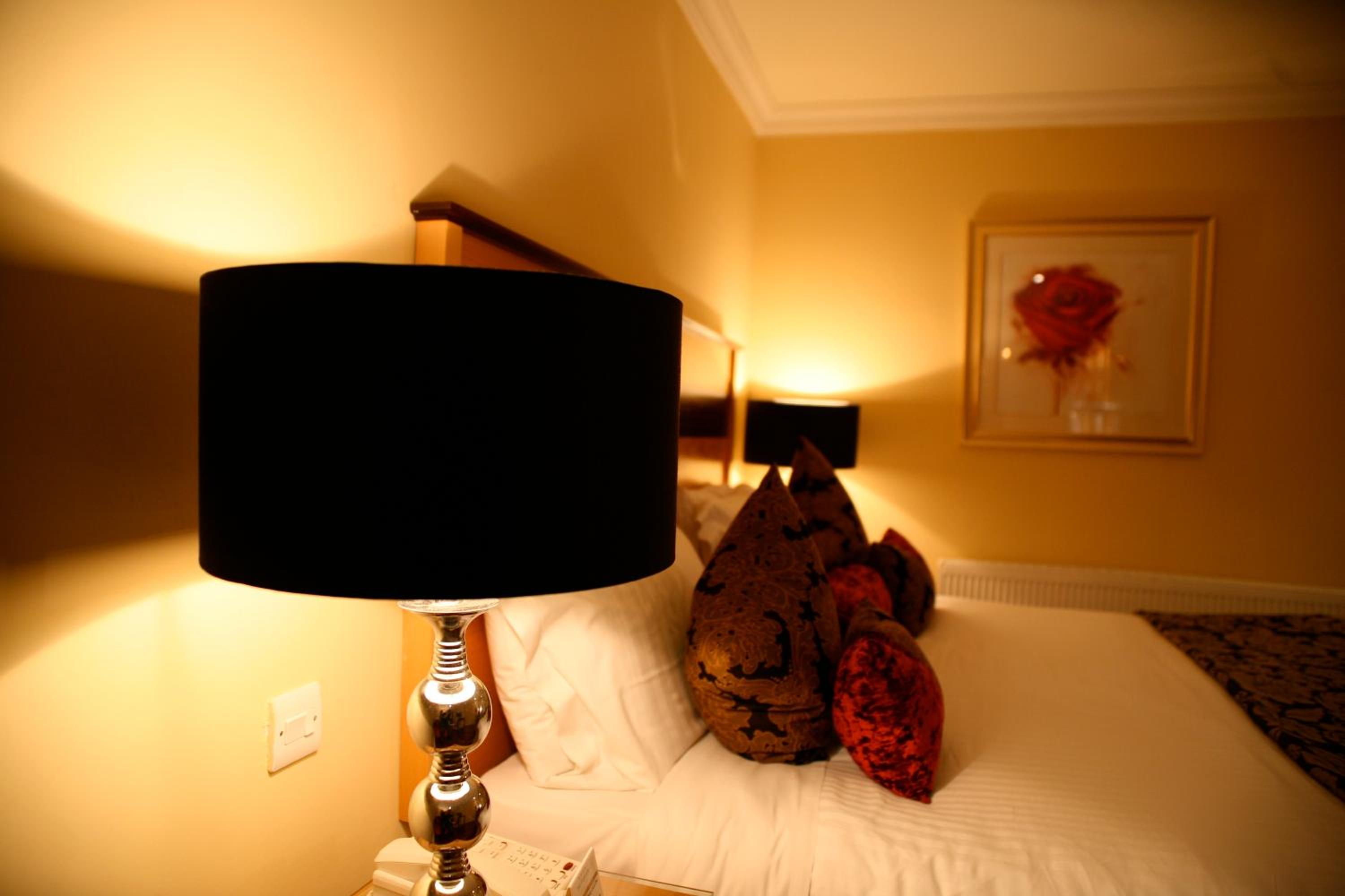 Single Room - Photo 6