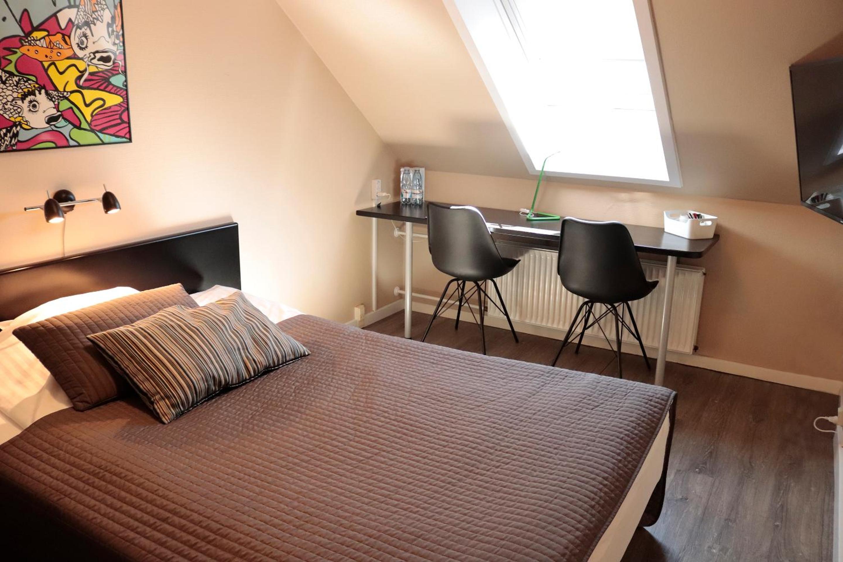 Budget Double Room photo 1