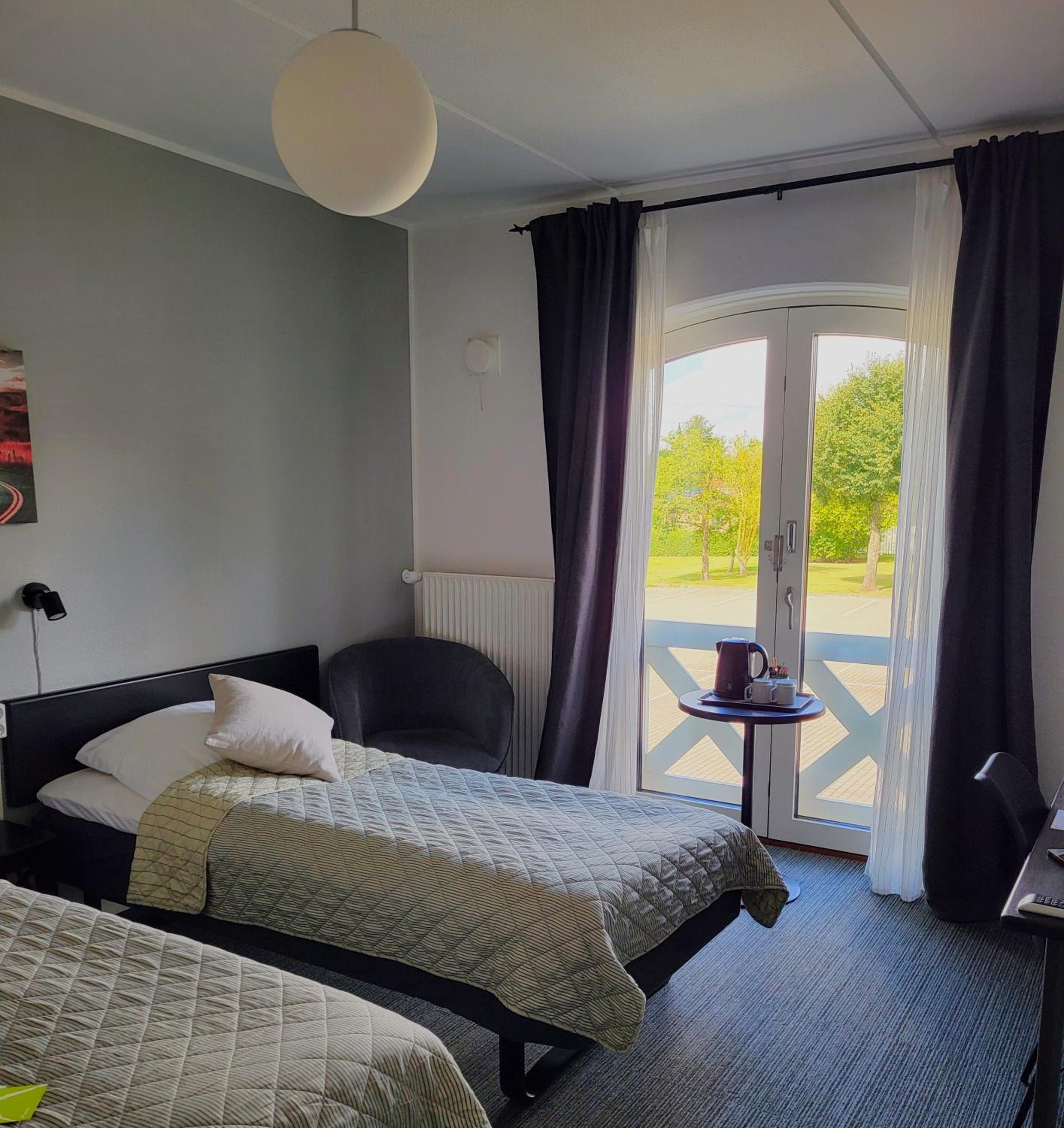 Twin Room with Courtyard View - Photo 1