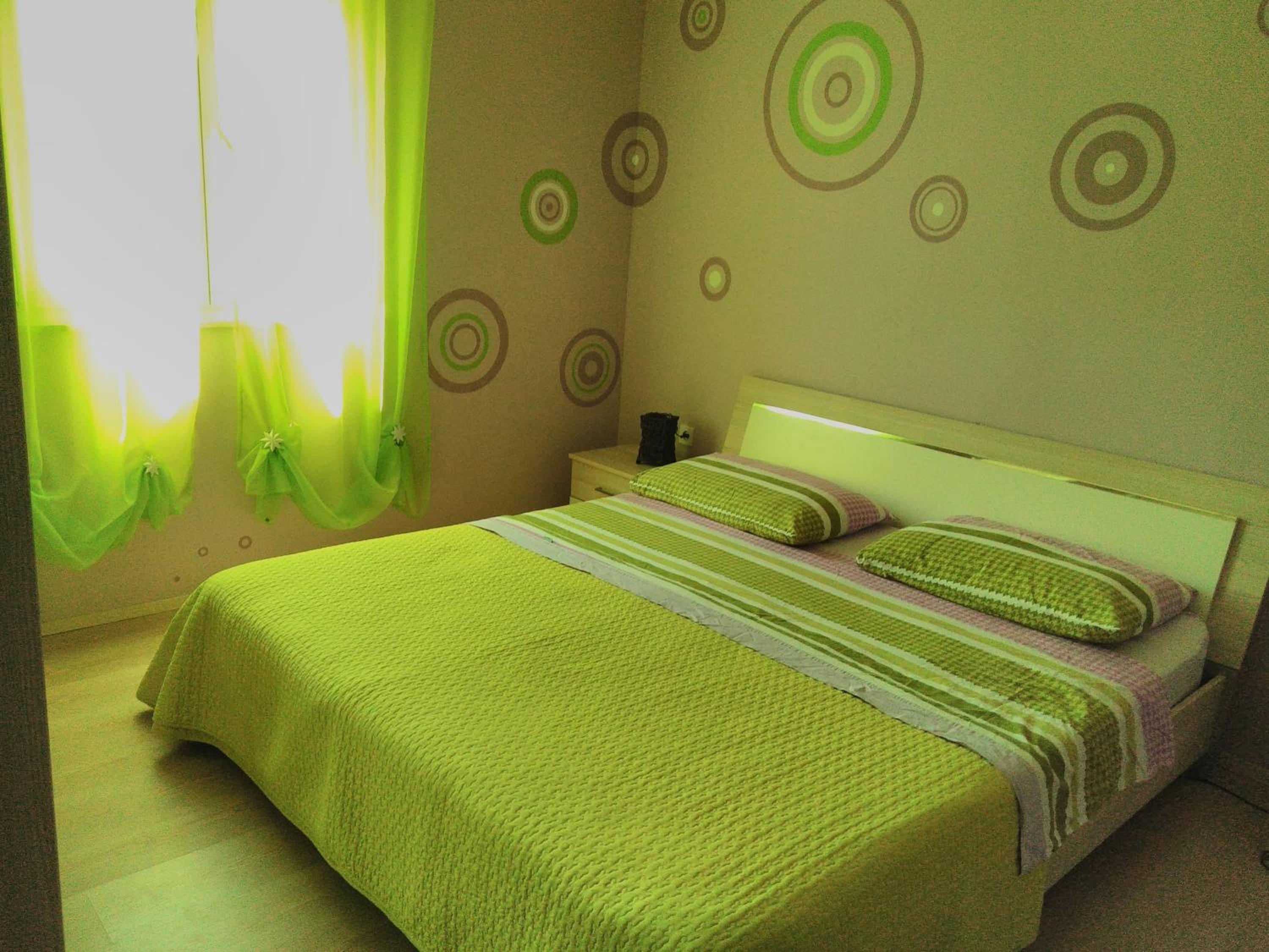 Apartment with Sea View - Photo 5