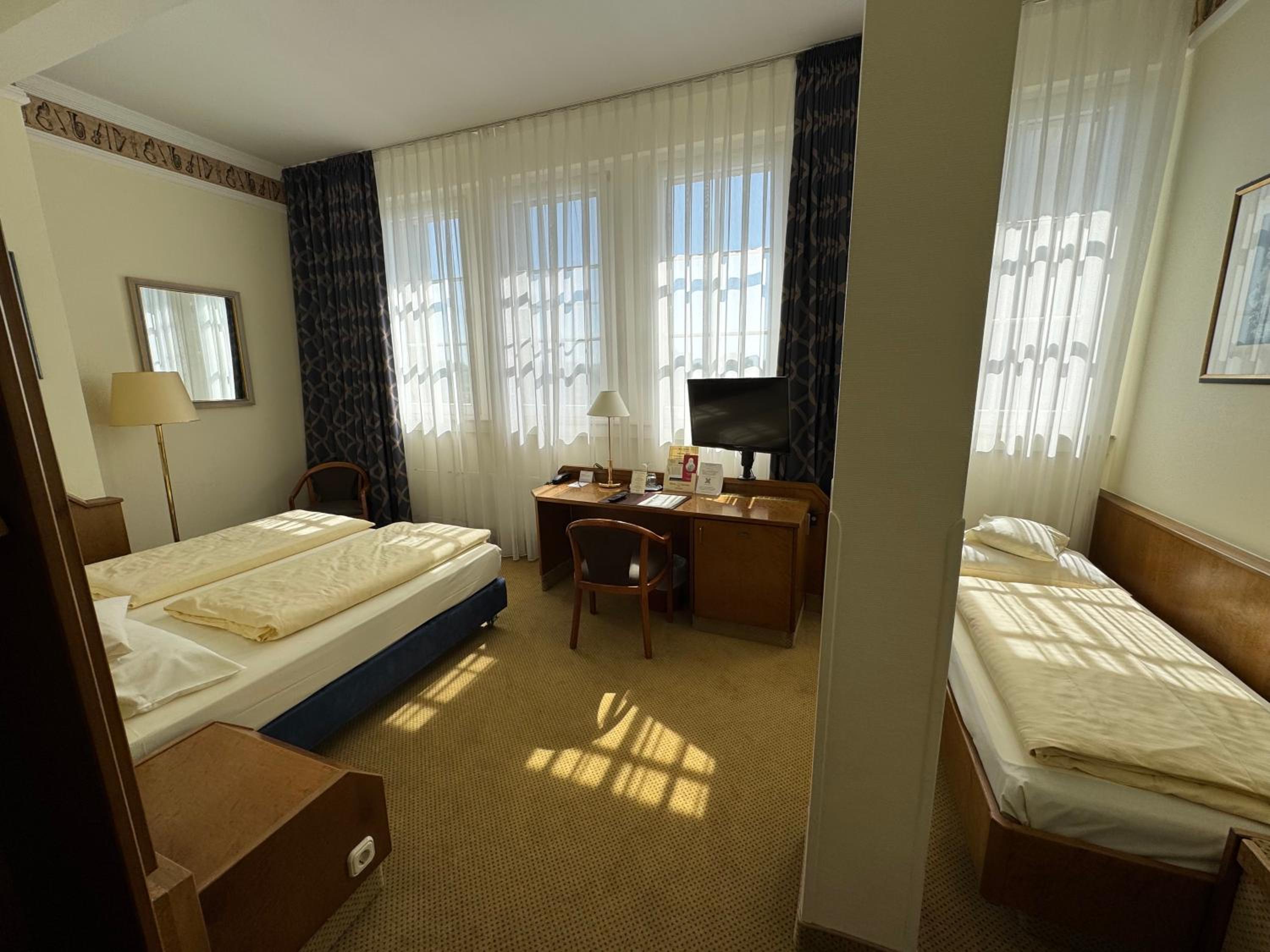 Triple Room with River View