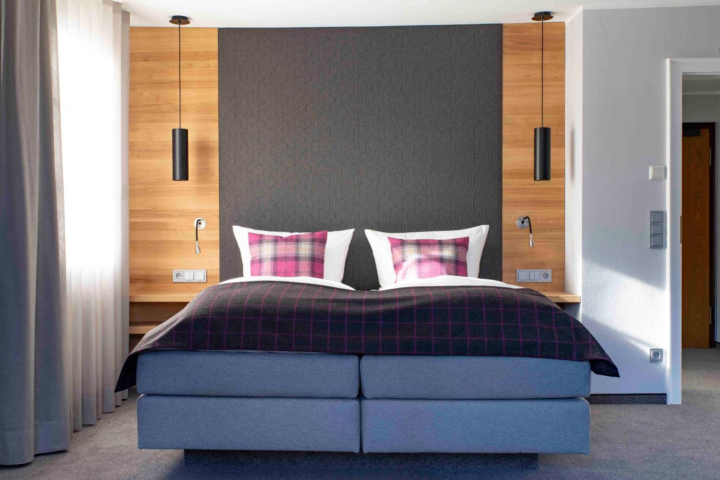 Deluxe Double Room with Extra Bed