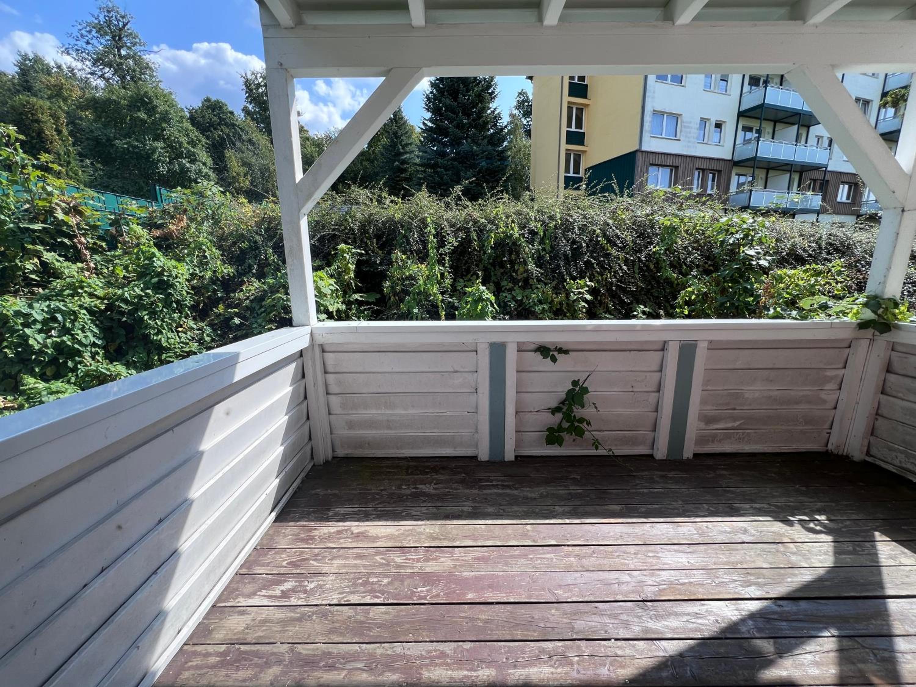 One-Bedroom Apartment with Balcony photo 3