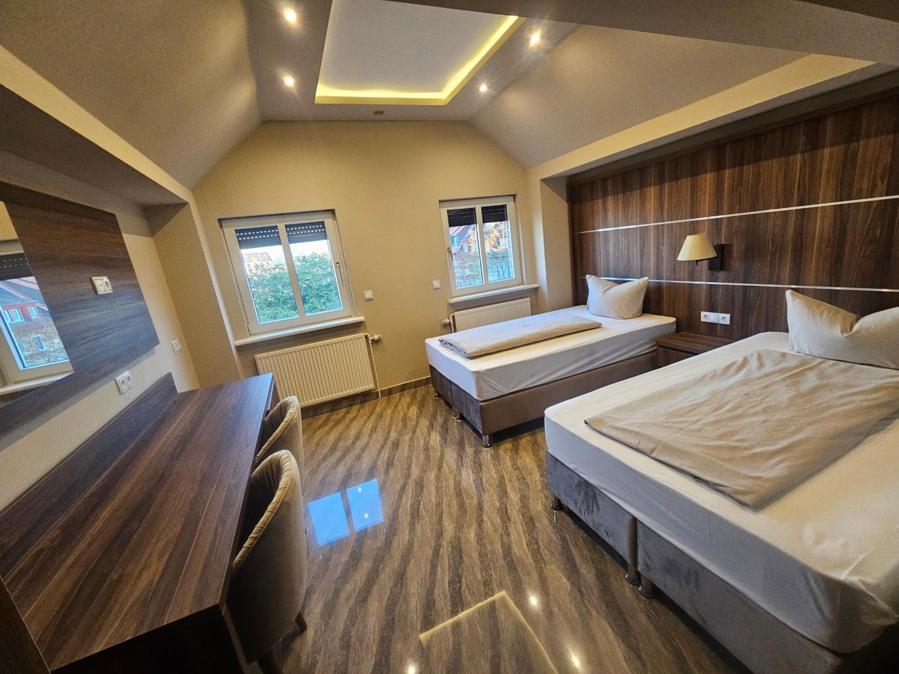 Deluxe Double or Twin Room with Garden View - Photo 4