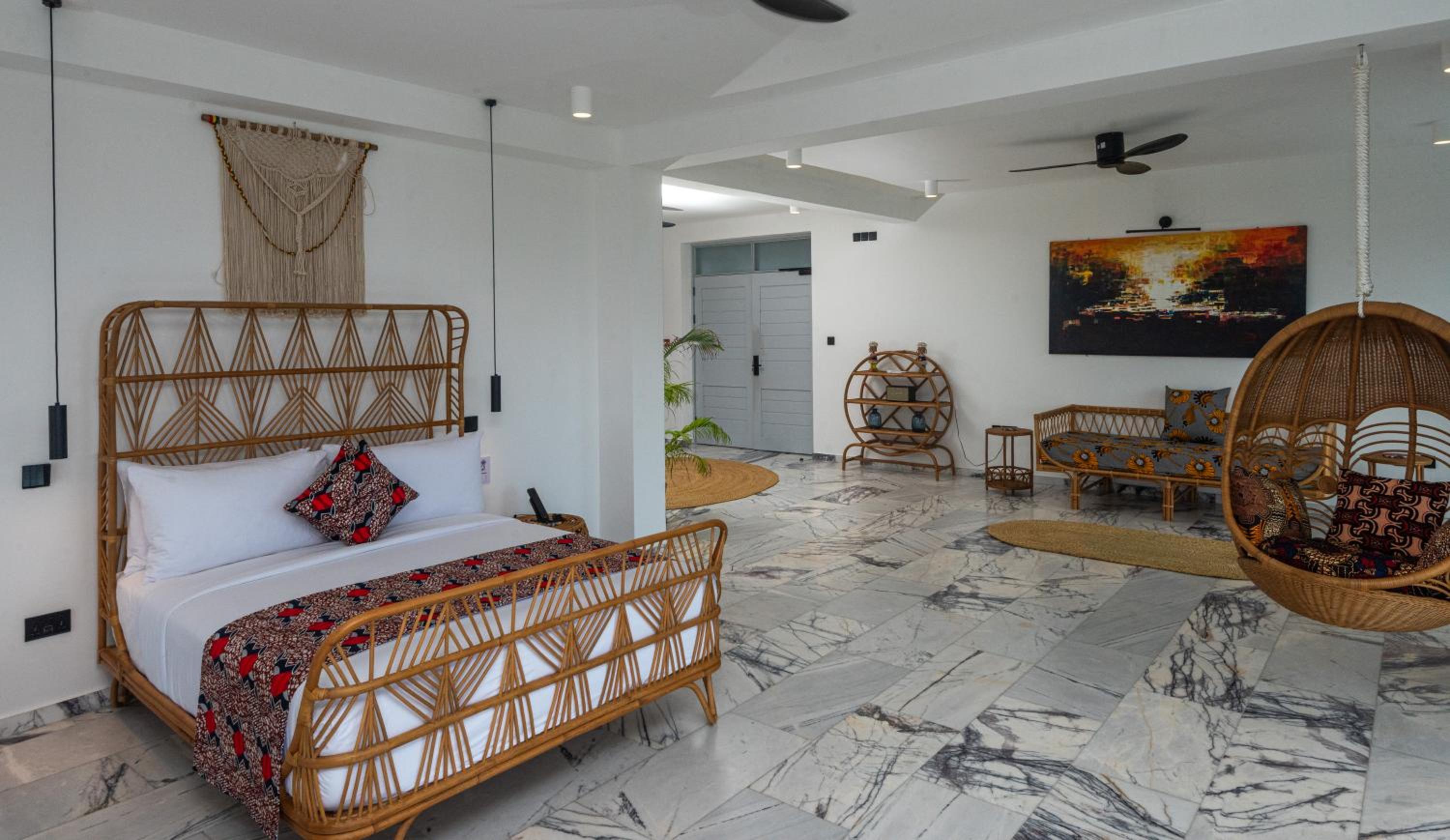 Z2 Rooftop Suite Partial Sea View