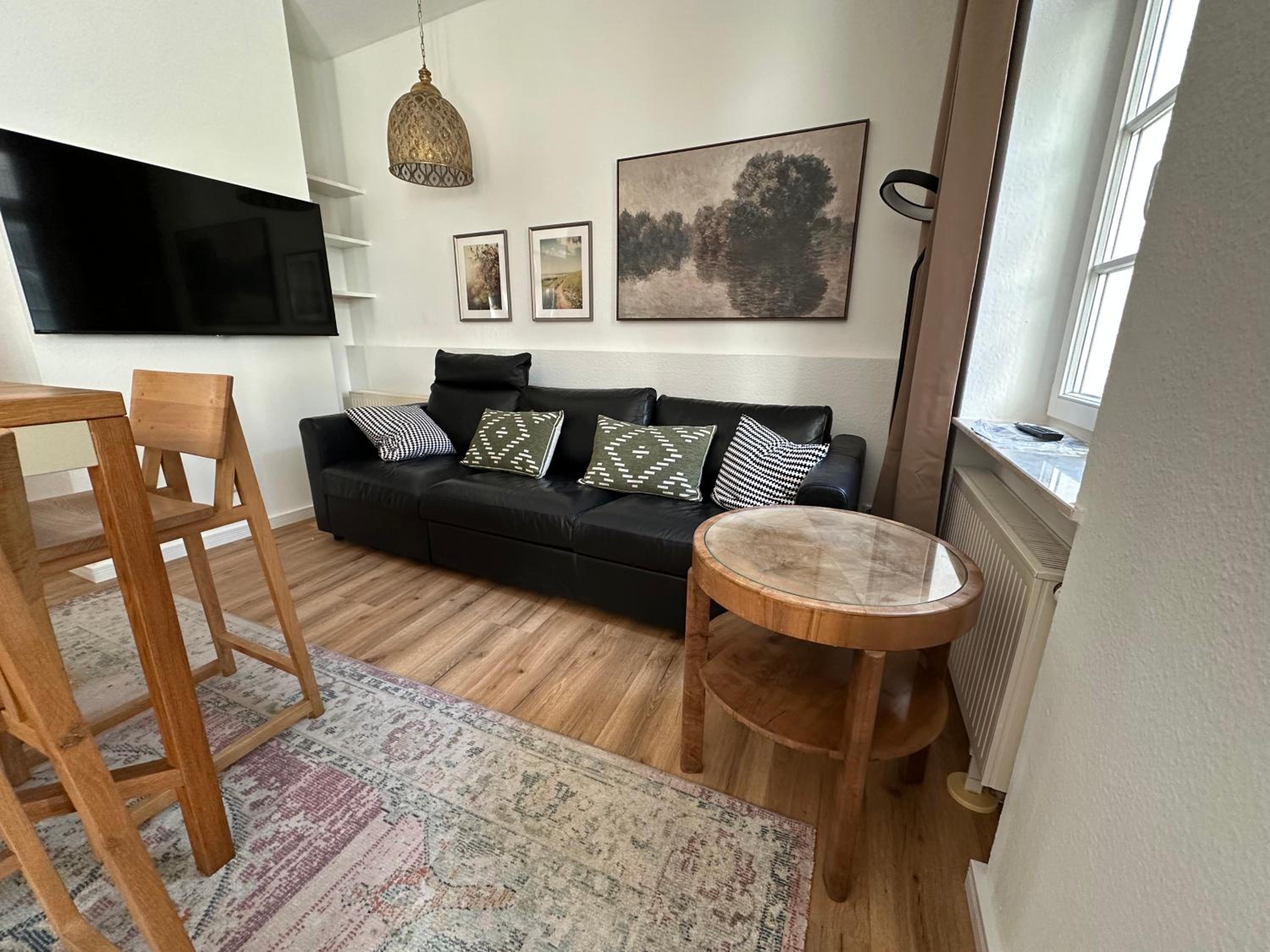 Two-Bedroom Apartment photo 2