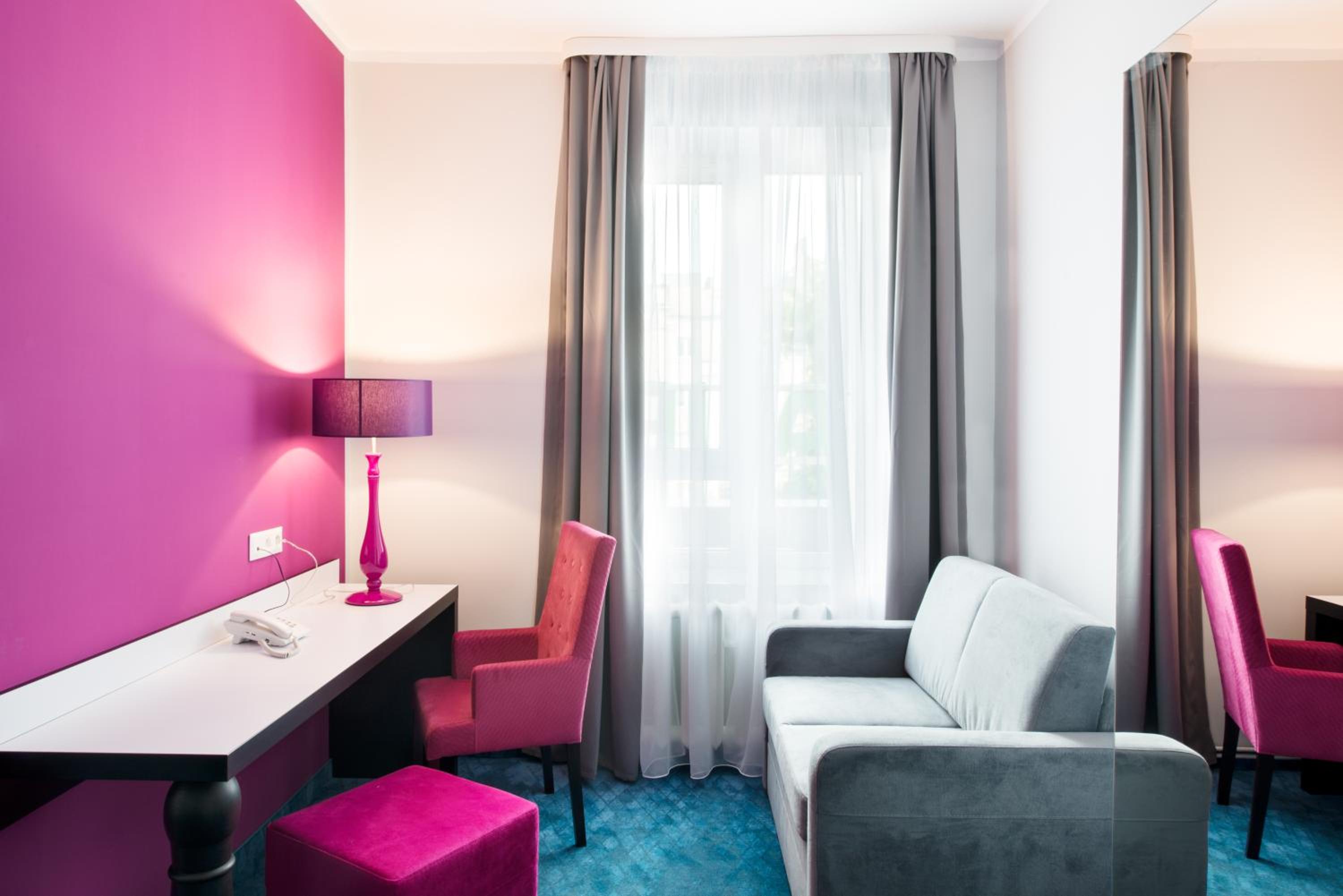 Standard Double Room with Sofa photo 3