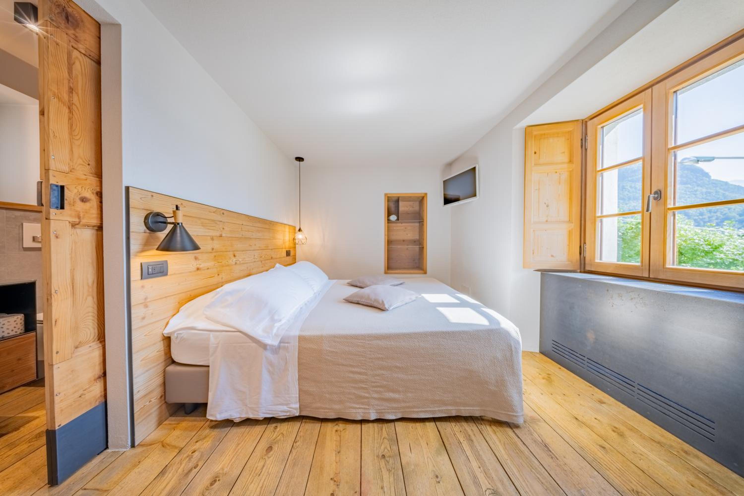 Double or Twin Room with Private Bathroom - Photo 1