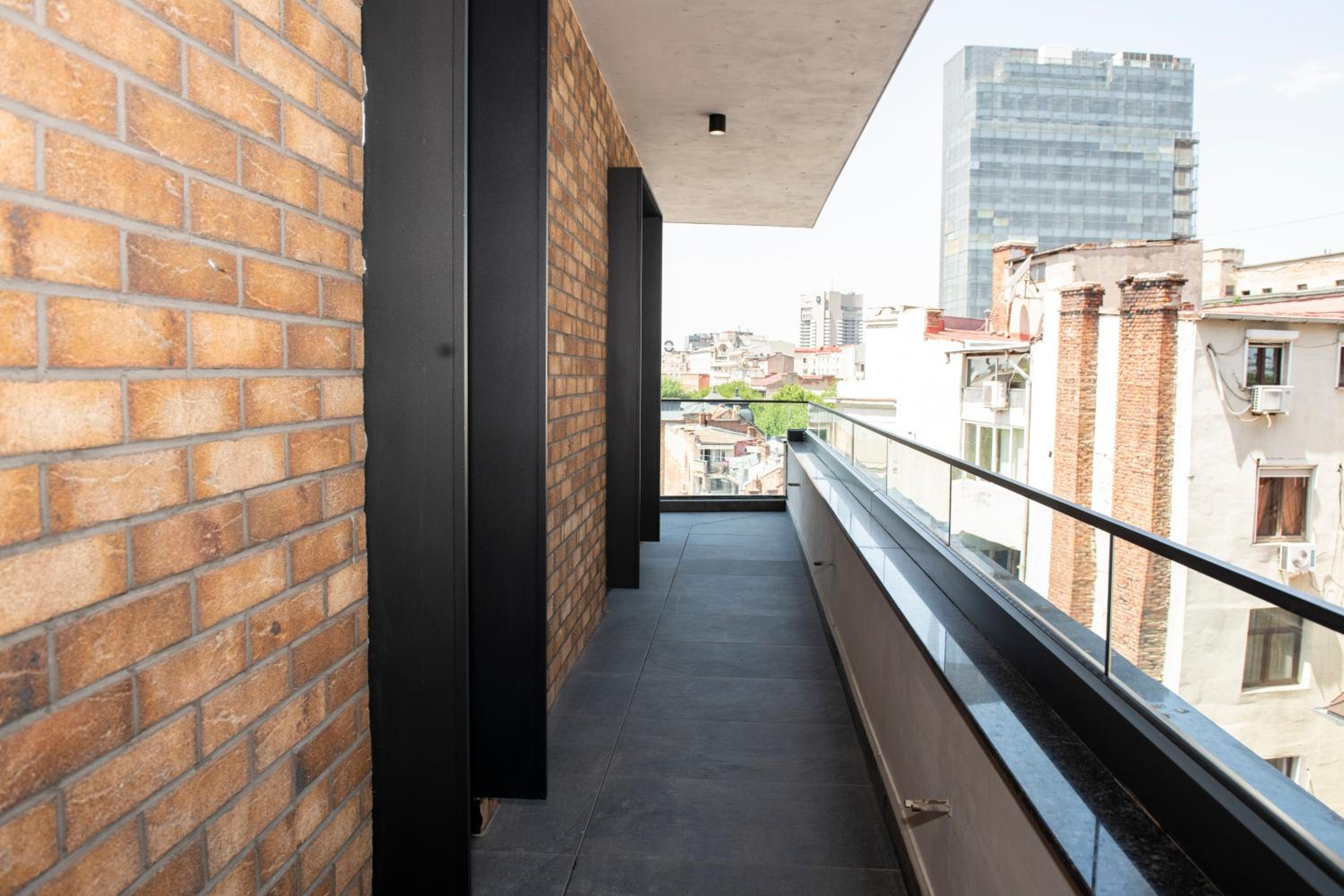Suite with City View