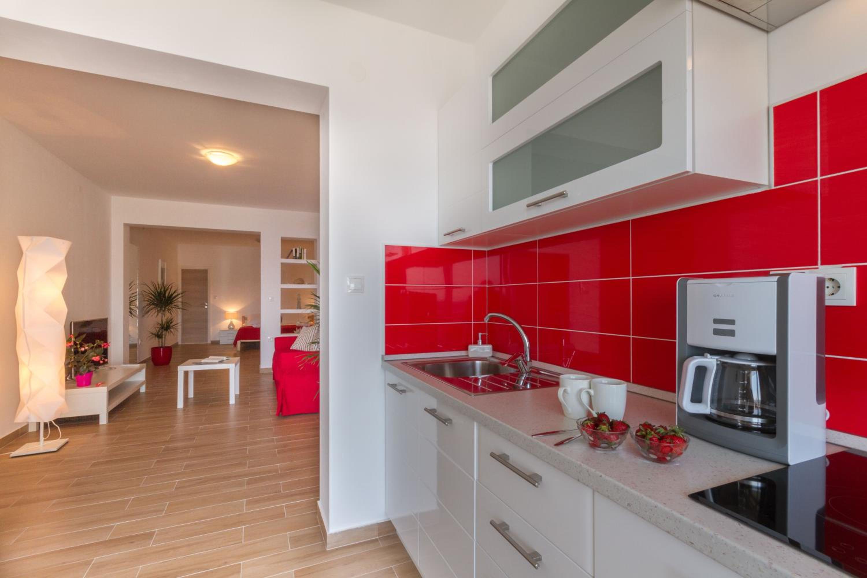 Studio Apartment with Sea View photo 3