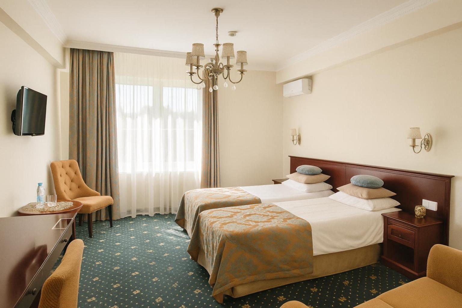 Double or Twin Room photo 3