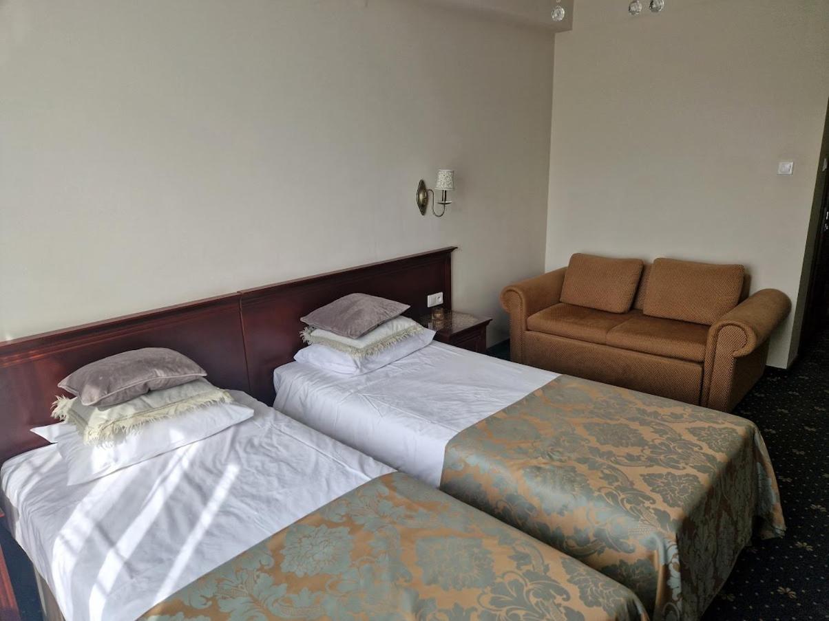 Double or Twin Room photo 2