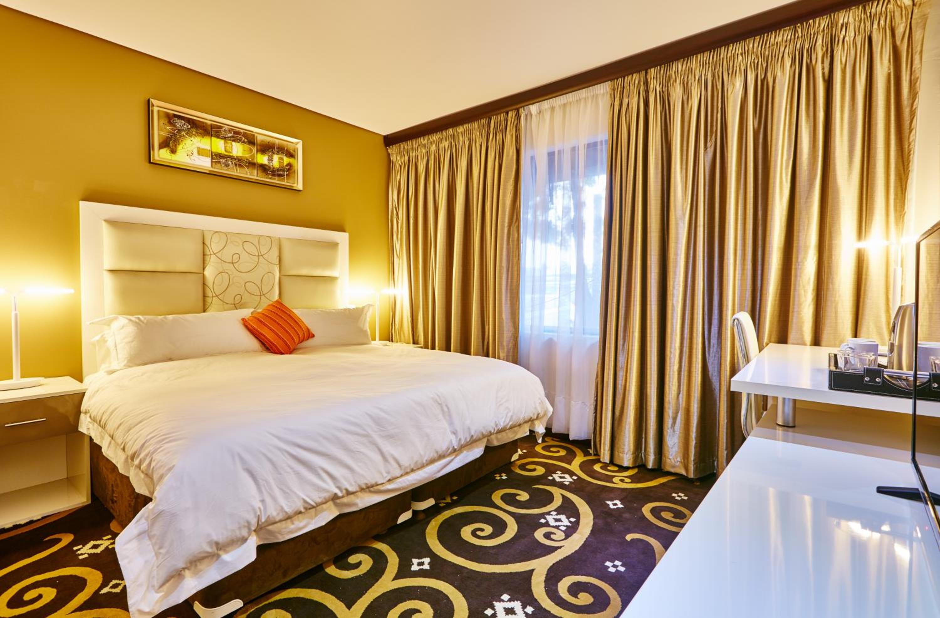 Standard King Room