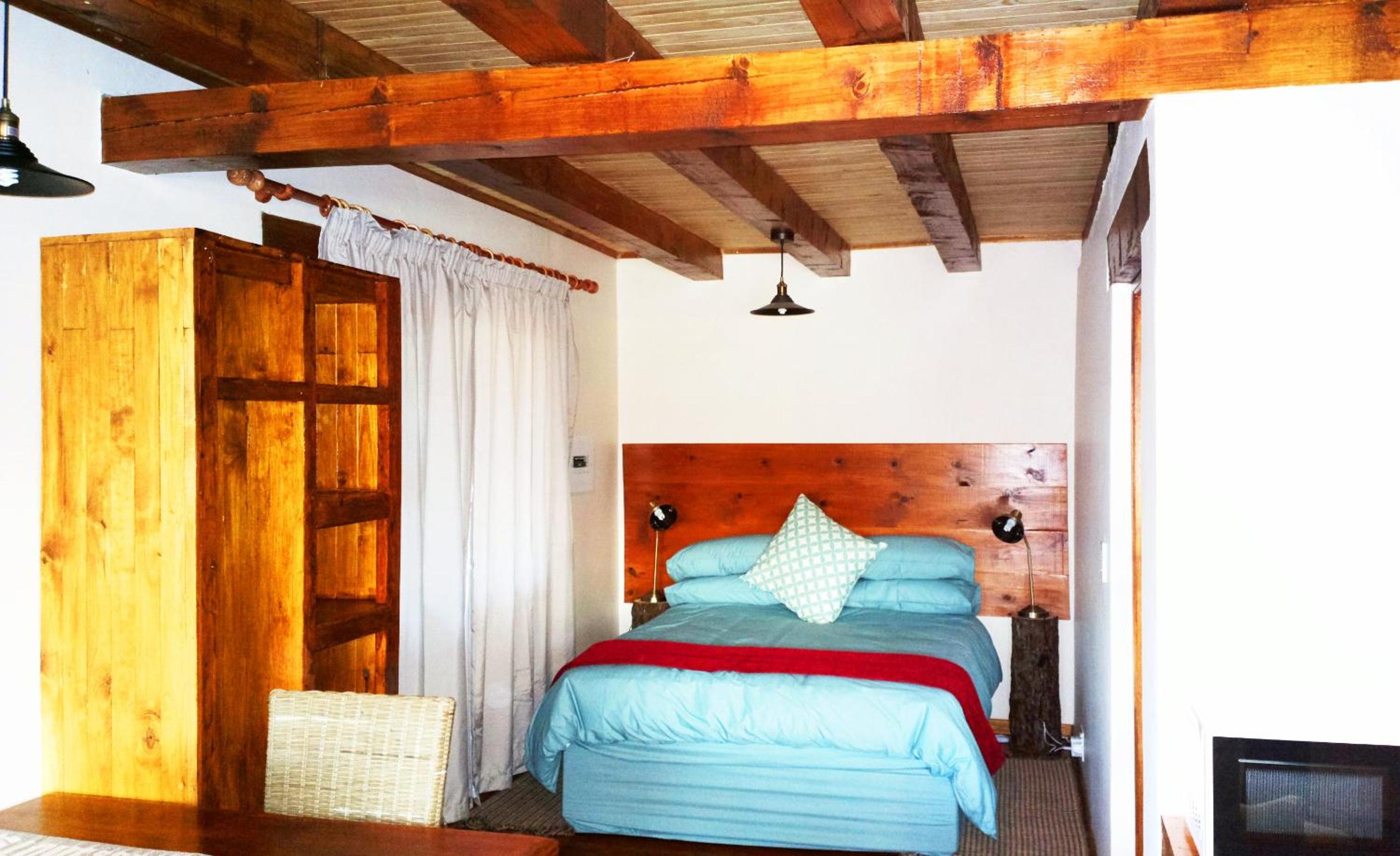 Honeymoon Cabin - Photo 12