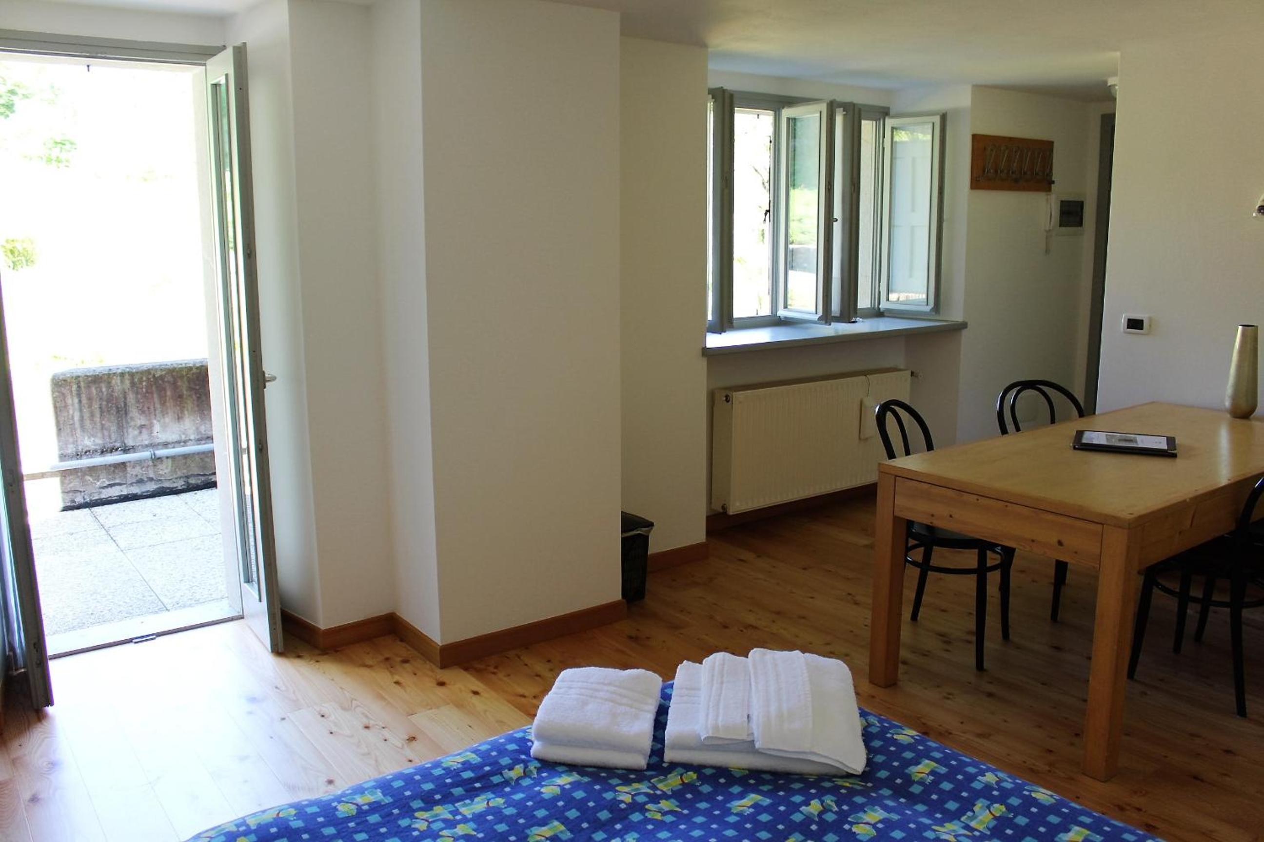 Di Pasca Studio (2 Adults)