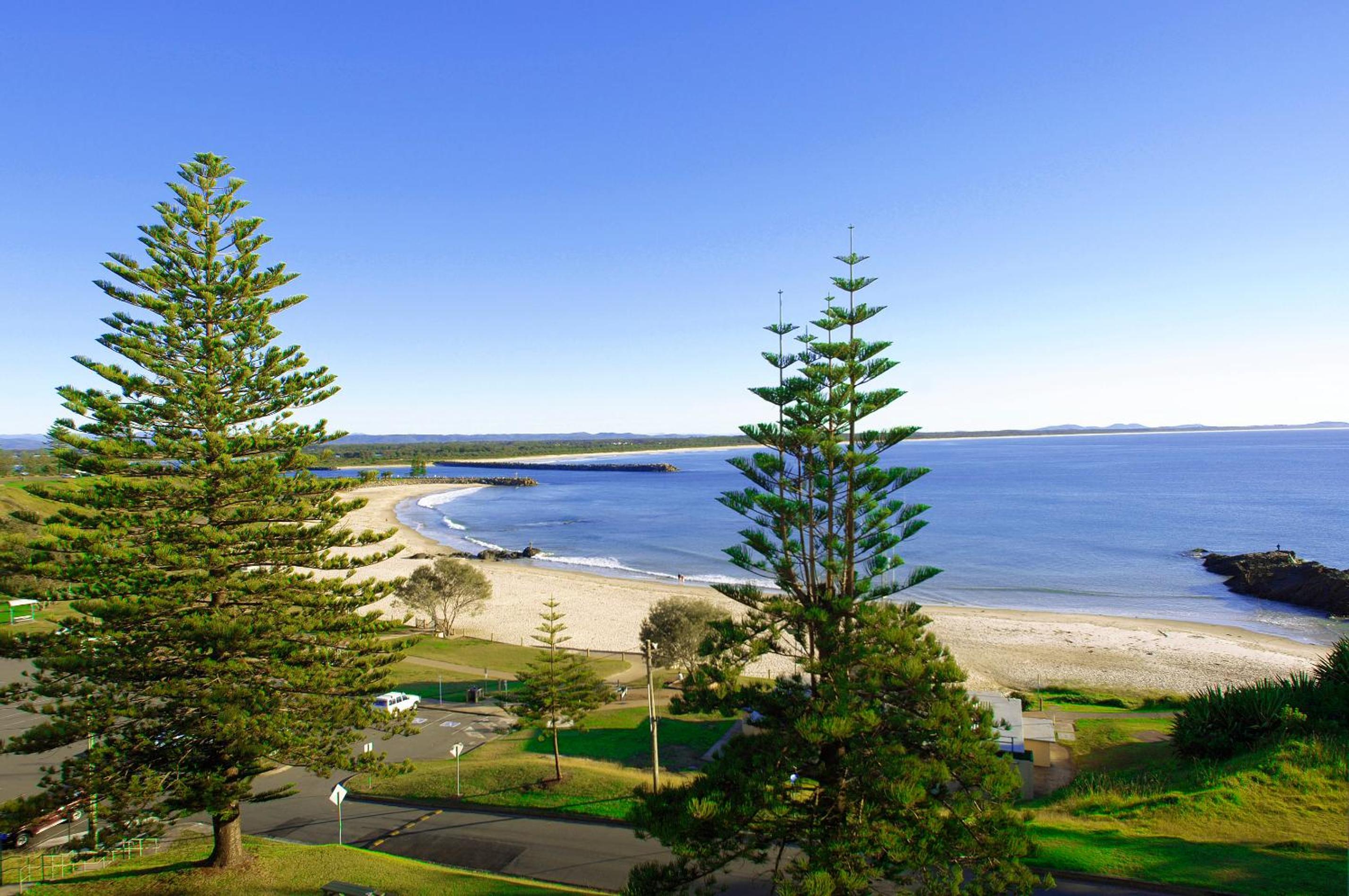 Three-Bedroom Apartment with Ocean View photo 3
