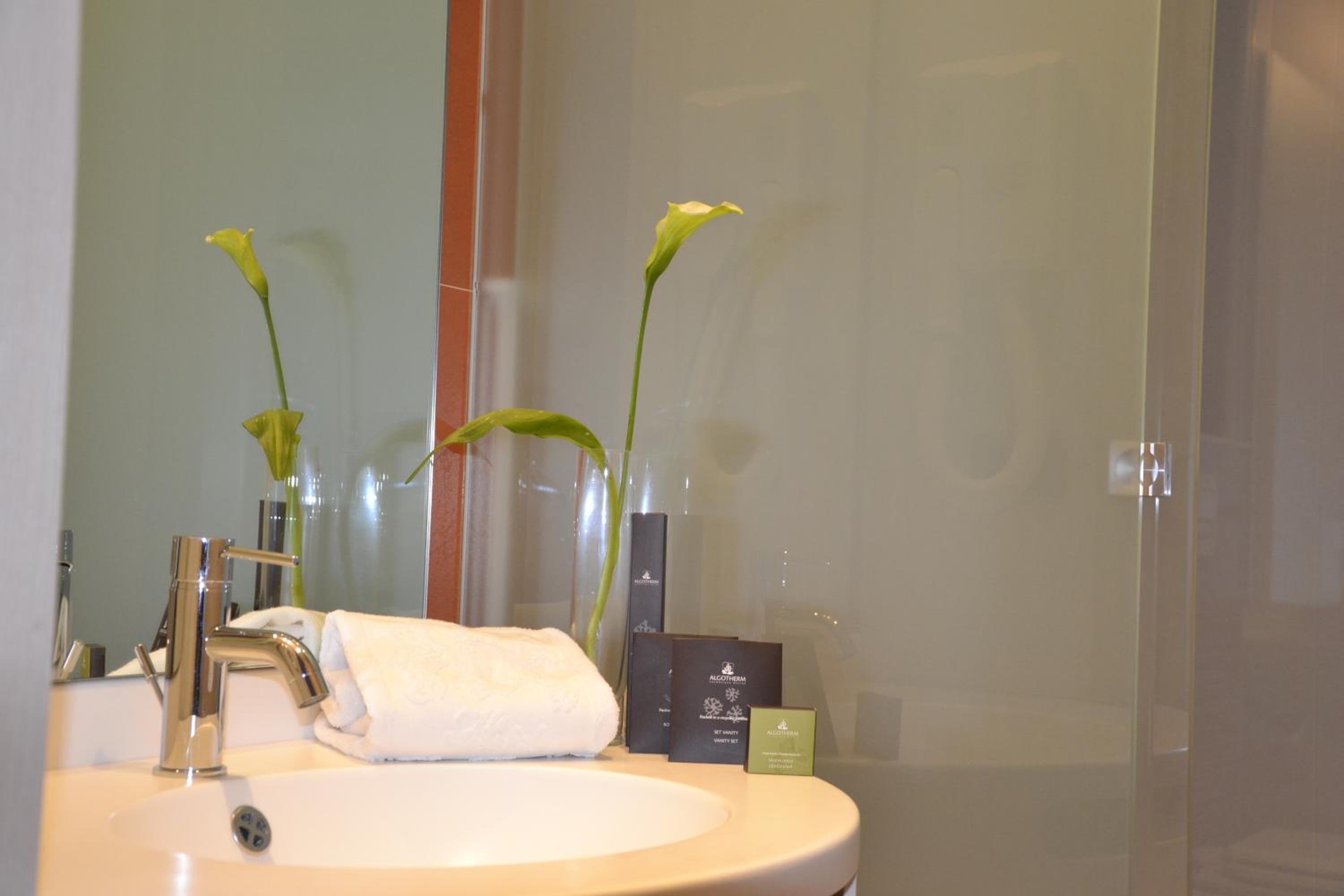 Suite with Terrace photo 3