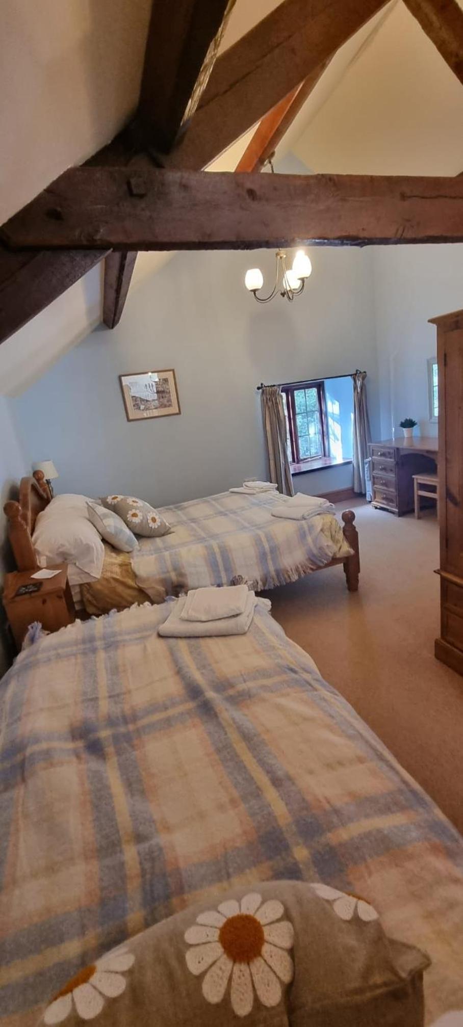 Four-Bedroom Vacation Home photo 3